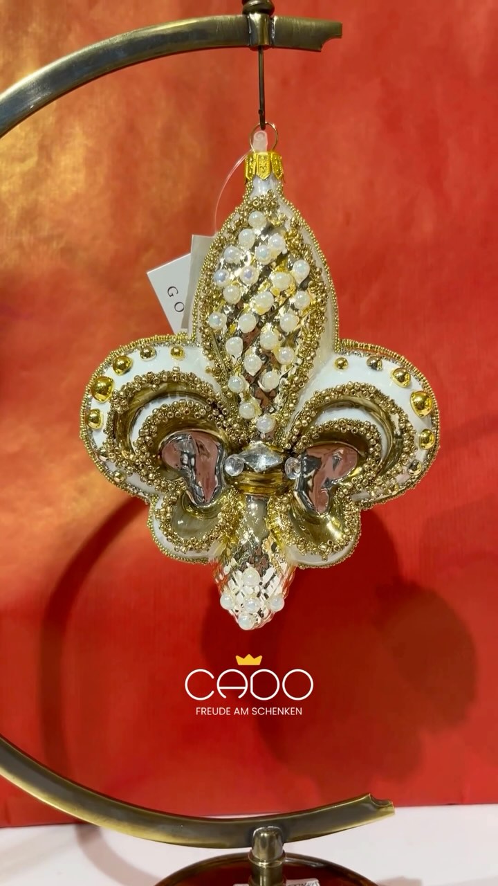 HEUTE IST WEIHNACHTEN! 😍
Das CADO Team wünscht euch alles Gute sowie schöne Feiertage mit euren Liebsten.💝
#happychristmas #cadobern #weihnachten2024 #giftshop #bern #geschenkladen #berncity