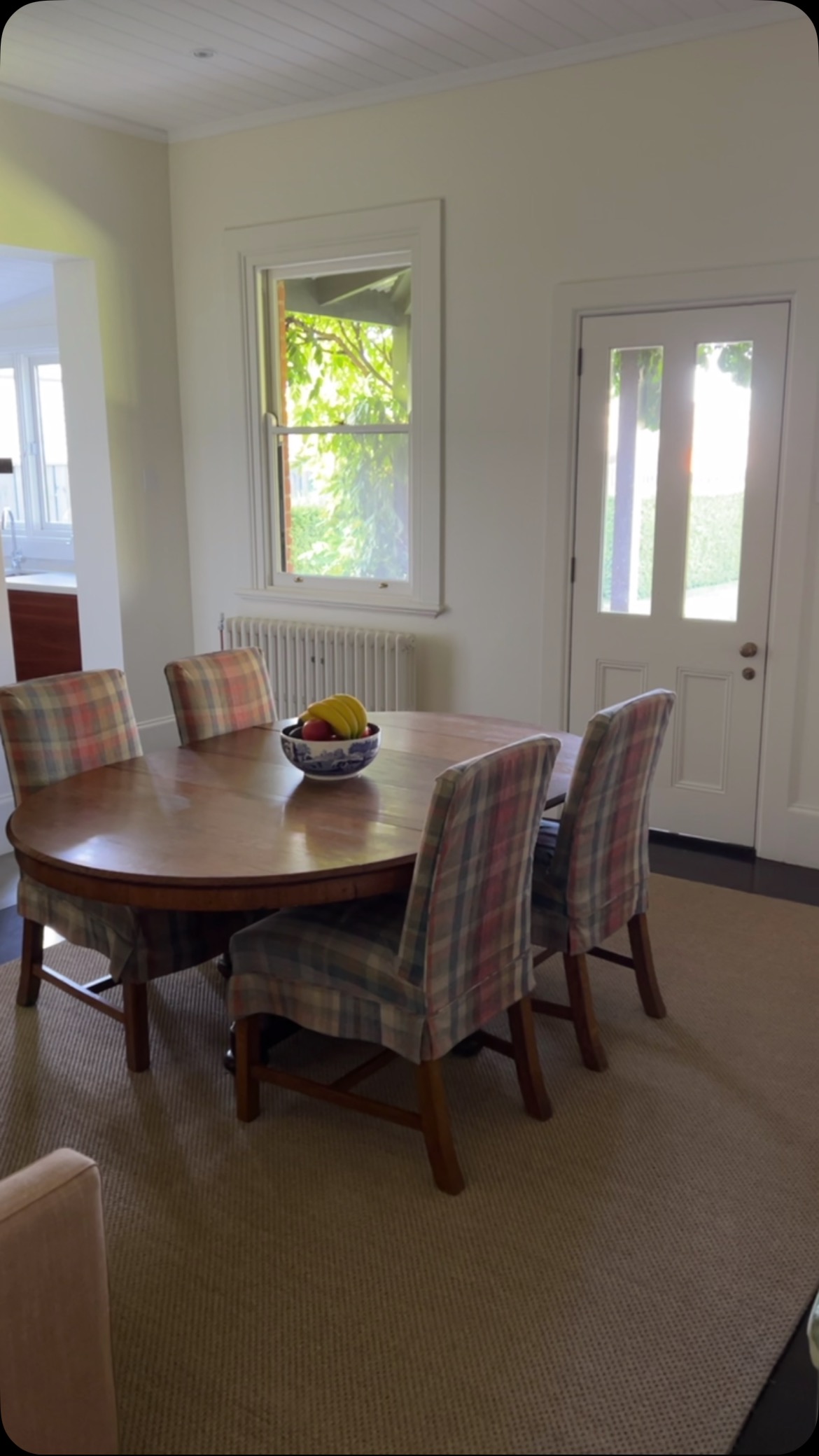 Whilst we post lots of images of our garden , our interiors are actually beautiful too!
The Old Rectory was built in 1850 and is listed by @nationaltrustvic
Booking enquires may be made via our website or @airbnb
@visitmacedonranges
@daylesfordmacedonranges
@piperstkyneton
@businesskyneton
#kyneton
#kynetonaccommodation
#macedonrangesweddingaccommodation
#oldrectory
#australiancolonialarchitecture