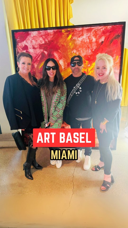With artist Stephanie Ferguson -
She's getting ready to show her fine art and shell work at The Ethereal Show
At Dua Miami Hotel in Brickell, an Autograph Hotel
I love the Art, Fashion, & making New Friends/Bravoloebrities at Art Basel Miami.
#artbasel #miamifashion #southernfloridaartist #bravotv #bravowifey #bravolebrities
@stephanieFergusonDesignLLC
@melissagorga @joeygorga @bravotv
@stephanieferguson17
@lakarenloftus @womensadventuretravels
@artbasel
@themiamiguide
@miamiartweek
@theetherealshow
@duamiamihotel