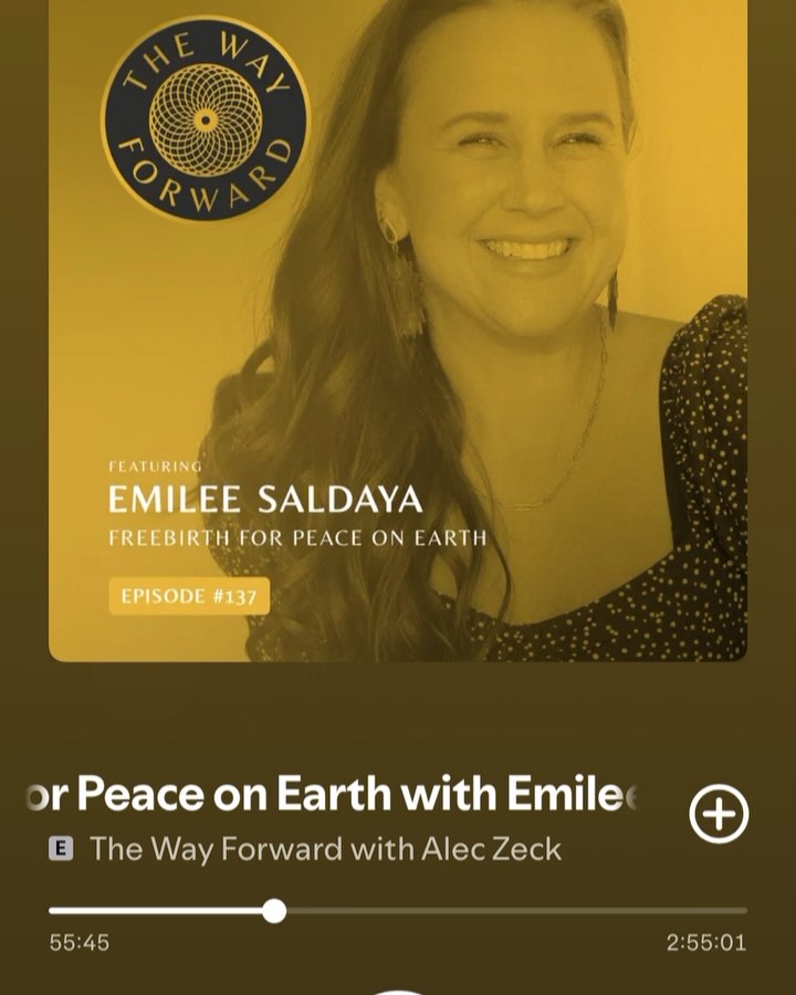 The amazing placenta, hormones, mother baby bonding. Please look into delayed cord clamping and of course this podcast and these accounts. @freebirthsociety and @thewayfwrd #PlacentaEncapsulation #placenta #naturalbirth #postpartum