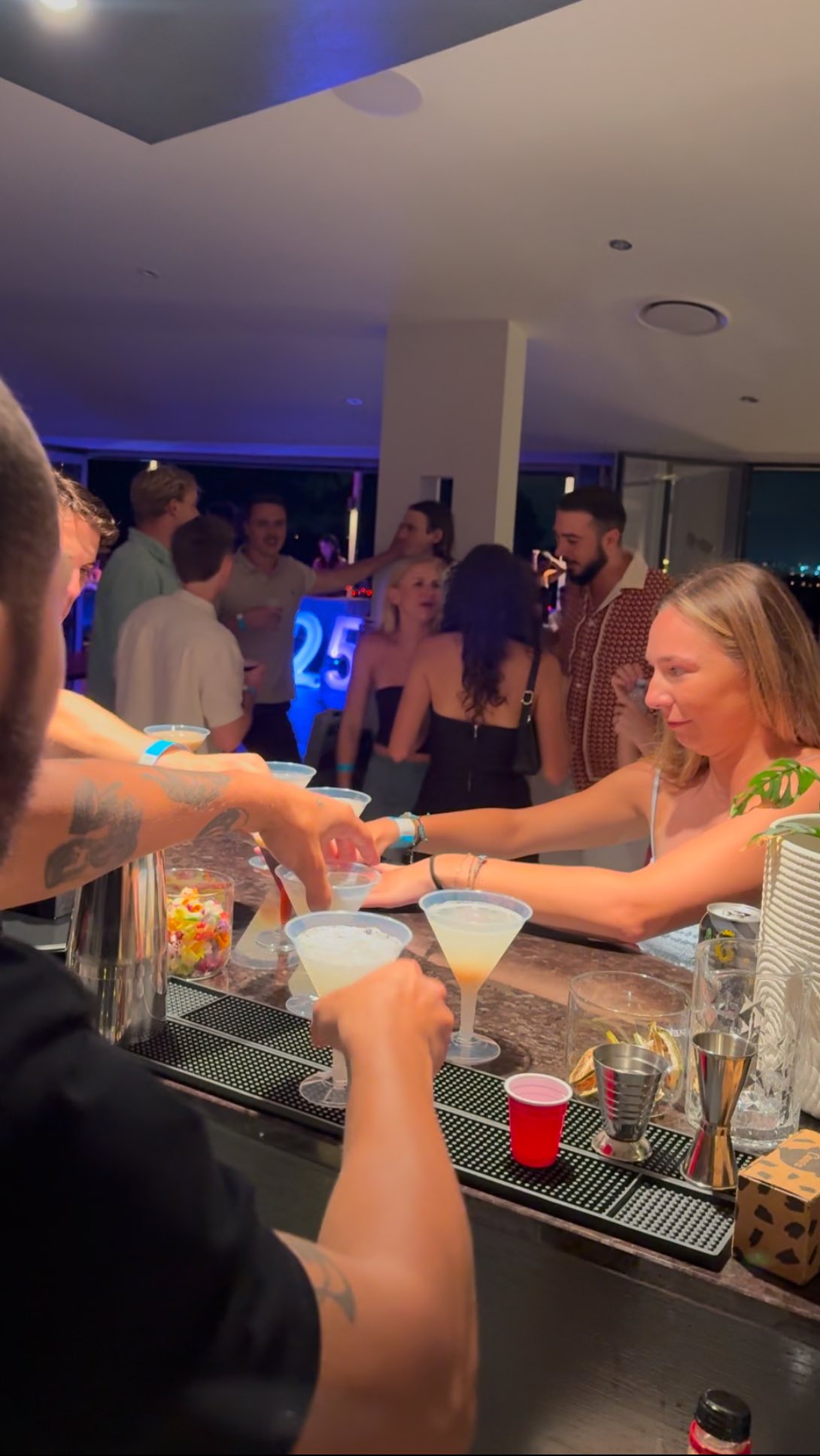 Life is what you make it—let’s toast to unforgettable moments! 🥂✨ Make 2025 count with Levelz Entertainment, your premier mobile bar and DJ solution for every moment that matters. 🍾🎉
#newyear #morelife #2025 #mobilebar #djhire