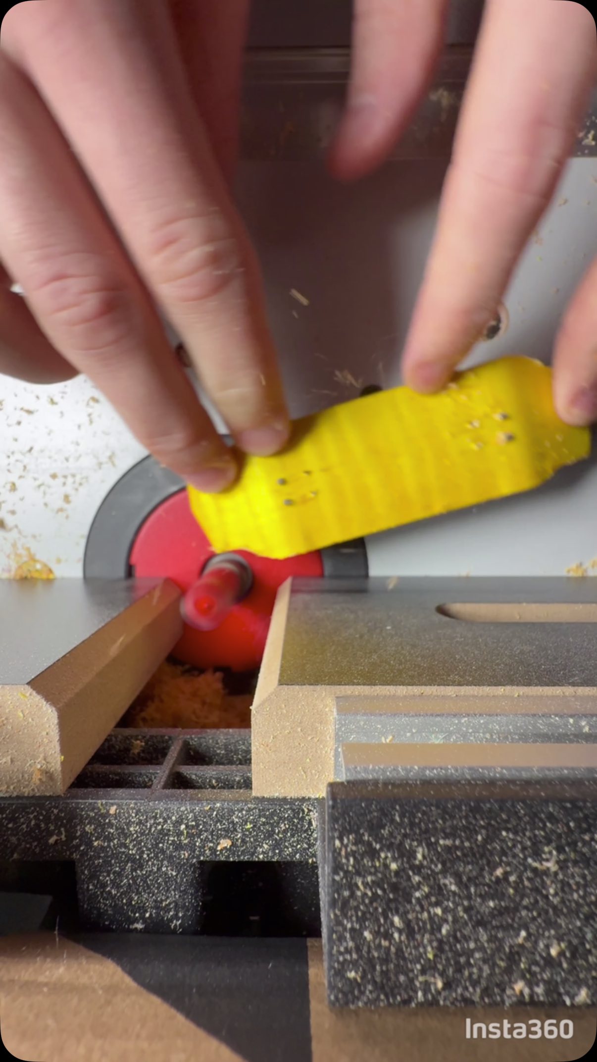 Yellow! #fingerboarding #fingerboard #fyp #router #fingerboardrouting #fingerboardingisfun #fingerboardstore #fingerskate #buckboards