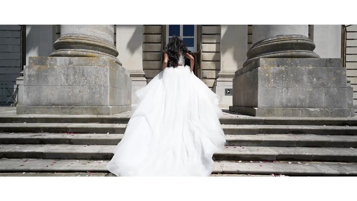 Swipe through to witness pure elegance at Moor Park, where every detail of this wedding was nothing short of spectacular. A breathtaking bride in an extravagant white gown, a groom exuding timeless charm, and a setting that defines luxury—this was a celebration made for the storybooks. #andreiweddings #weddingvideographerlondon
