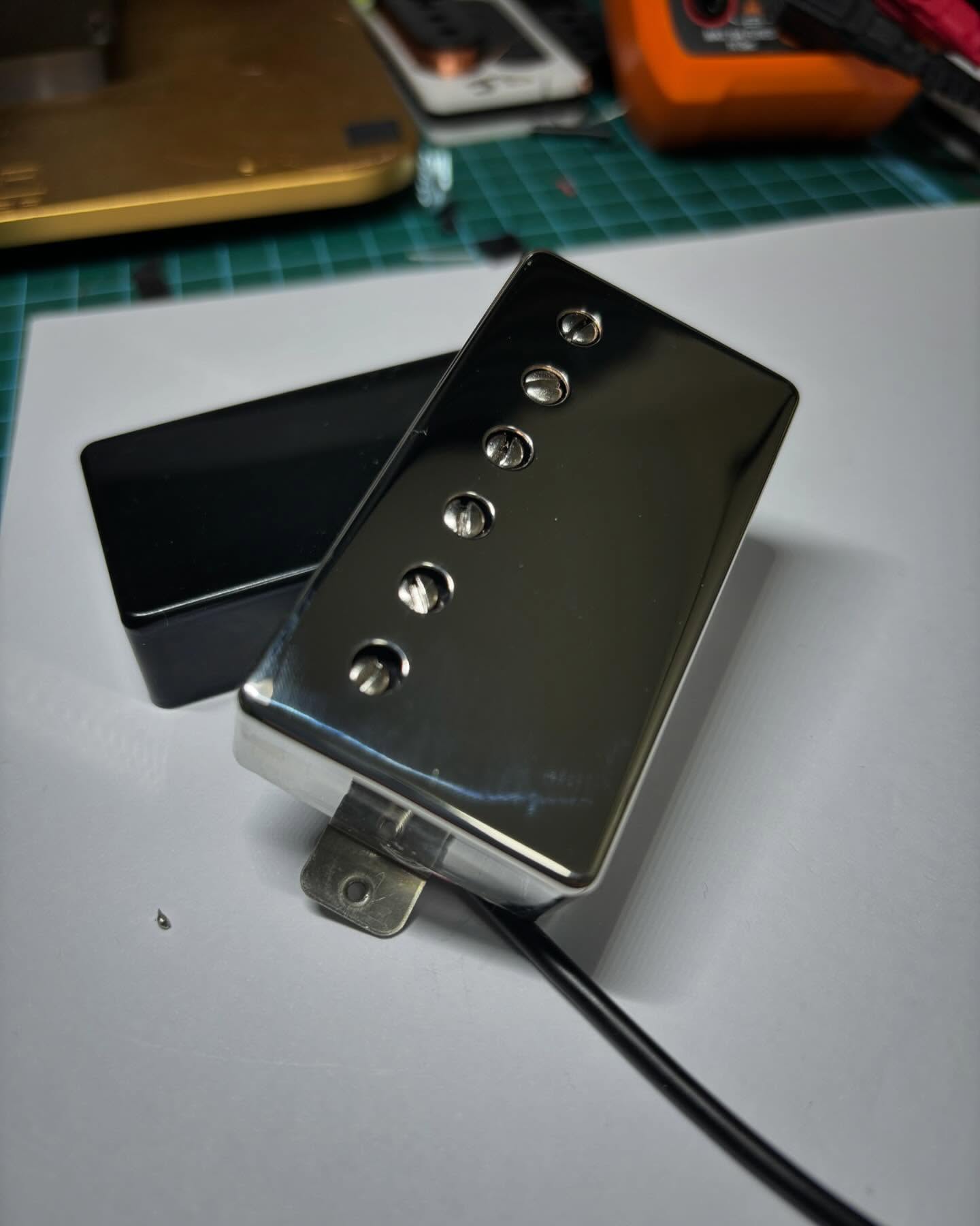 New Humbuckers are on the fly 🎸⚡️ #electricguitar #custompickups
