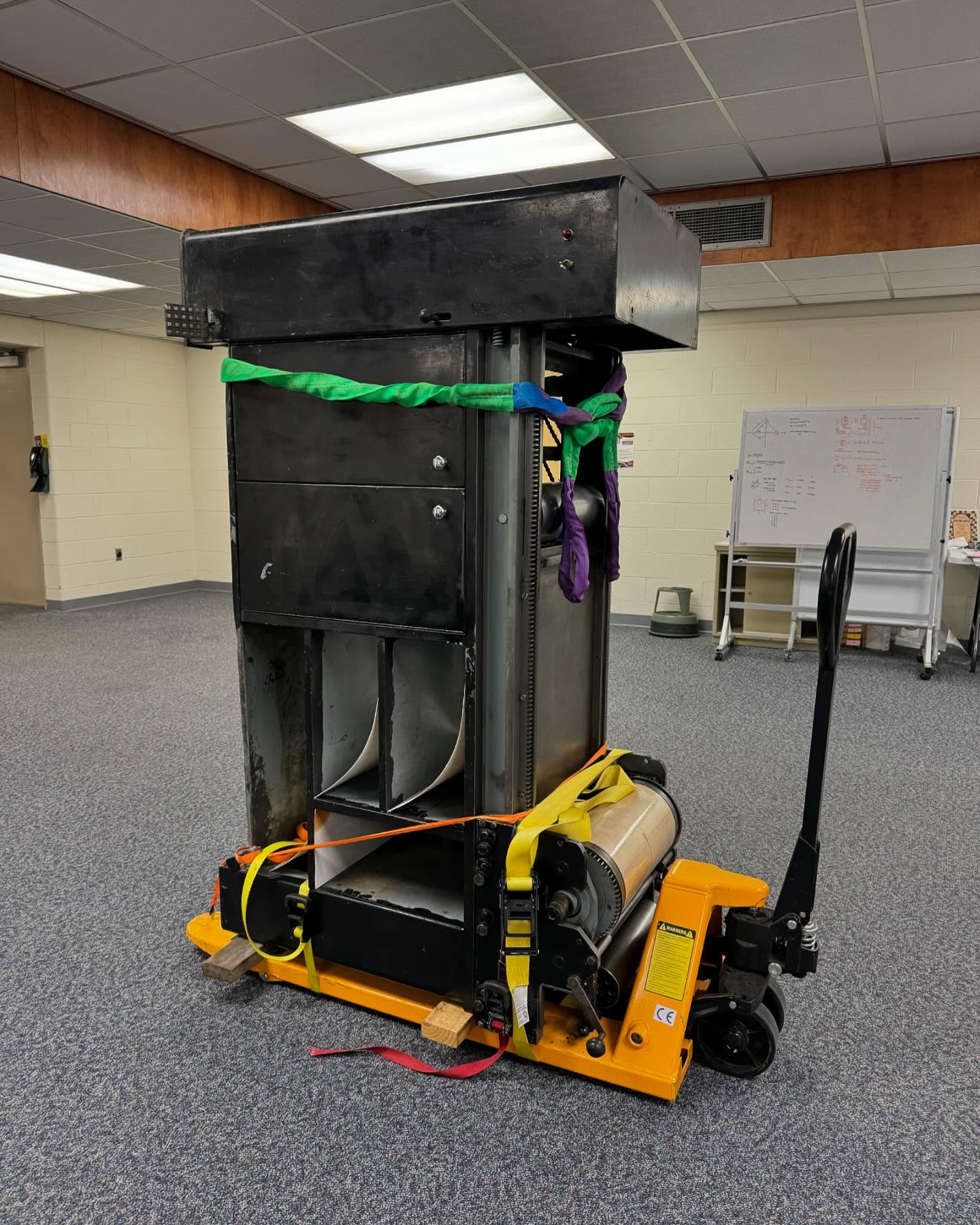 A really fun day with @the__arm and @keeganmillscooke making this Vandercook Universal 1 stand on its nose so it could be removed from the fifth floor West Chester University library and be delivered to its new home at Rutgers New Brunswick. It involved a little brain power, leg work and the gantry crane but we all appreciate a good challenge. #starkpressco #pinklinepress #thearm #theleg #letterpress #printing #print #printer #printmaking #vandercook #typehigh #pressmoving #preservationthroughproduction