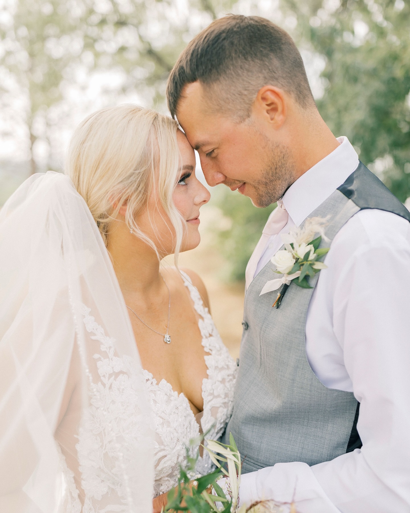 Kendra + Jalen
08.24.24🤍
The most beautiful scenery
The gorgeous pastels
The magnificent details
The sweetest bride & groom
Take me back💍