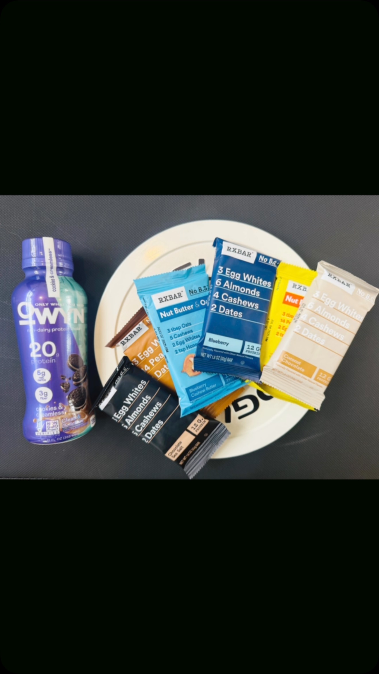 You guys are absolutley dominating the new fueling station so here's a few more additions for you! @rxbar are super clean, no BS delicous bars with 12 grams of protein. Another shake option by @liveowyn (only what you need) non-dairy, plant based cookies and cream, sweetened only with monk fruit and 20 grams of protein ππ―
More protein crunch and quest chip varieties coming next week too. Lift. Eat. Repeat!
#catskills #gym #workout #thestudioupstate #isweatupstate #personaltraining #upstate #protein #lift #eat