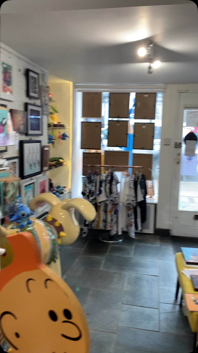 A Quick Look around the gallery this Friday👀. #thesimpsonsart animationart #honiton #totoroart #devonart #petportraits #babyyoda #animalartwork #dogportraits