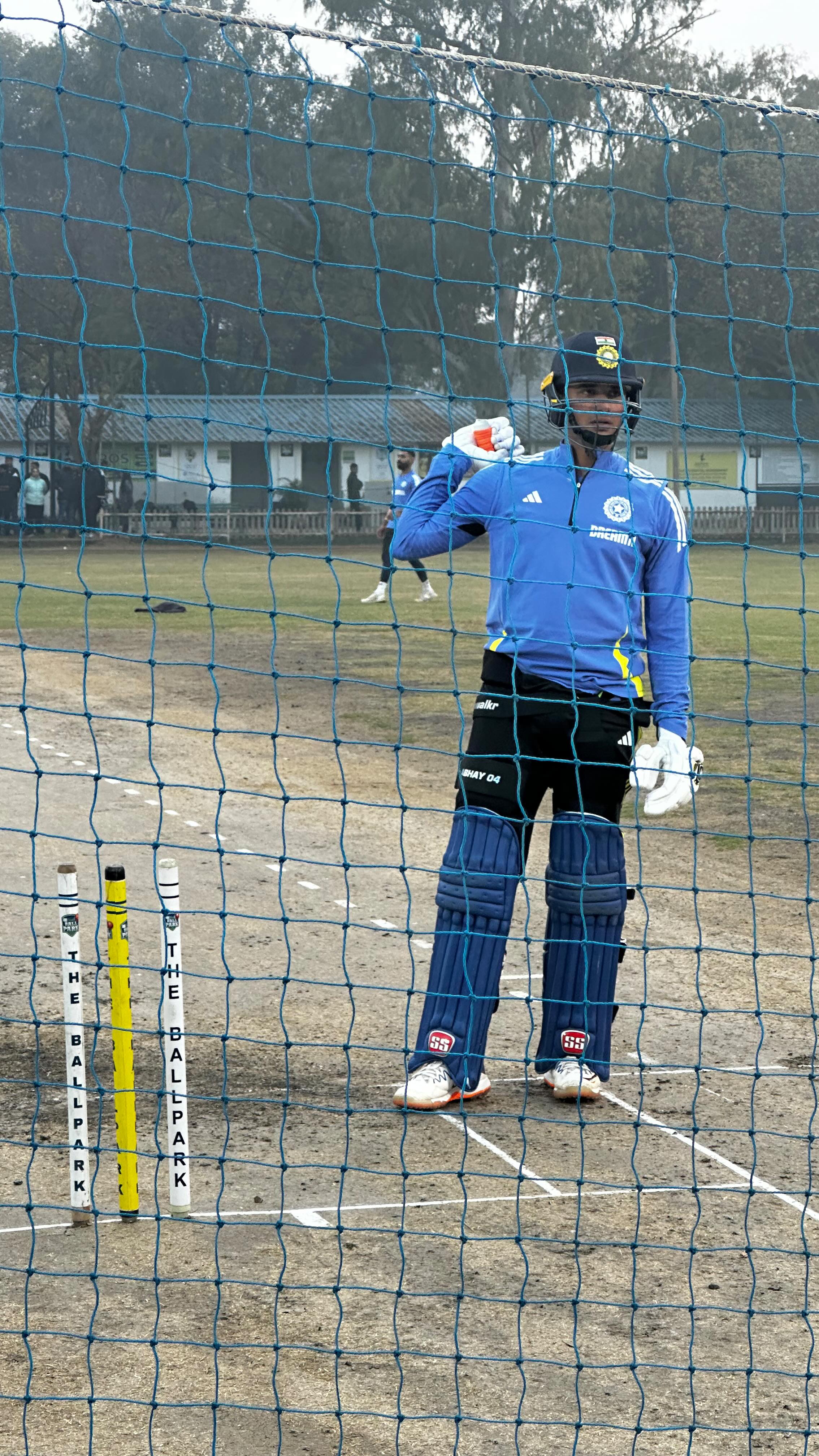 We wish @abhisheksharma_4 the very best of luck for Ind v Eng T20 series starting tonight. Hit loads of ball out of the park! #bleedblue #cricket #cricketindia #wordsofappreciation #cricketplayer #weplayatballpark