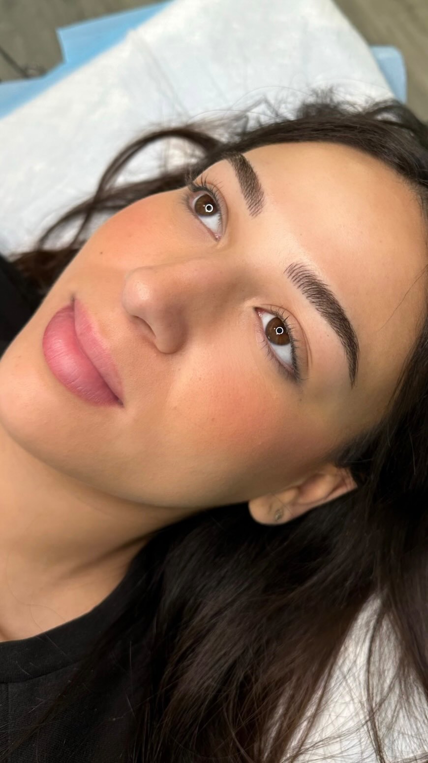 Brows that wow! 🌟 Elevate your look with our beautiful microblading enhancement. Ready to transform? 💖 DM us or text 310-853-0744.
#beverlyhillsmicroblading #ericakovitz #microbladinglosangeles #nanomicroblading #nanobrows