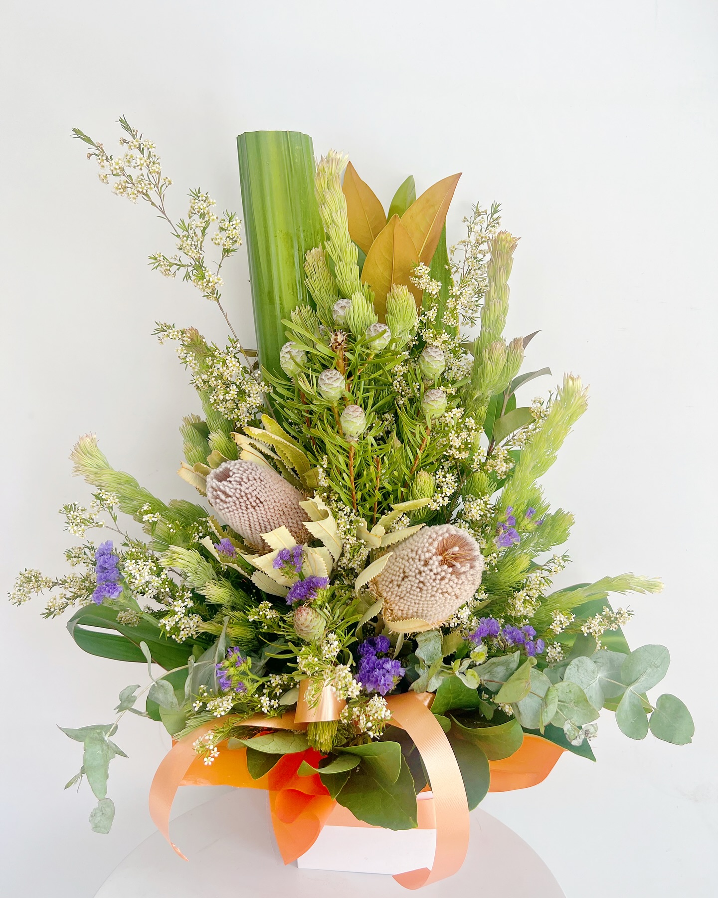 Celebrate love this Valentine’s Day with the beauty of Australian natives! 💛 Unique, vibrant, and full of charm—just like your special someone. 🌿✨ #ValentinesDay #AustralianNatives #PatriciasFlowers