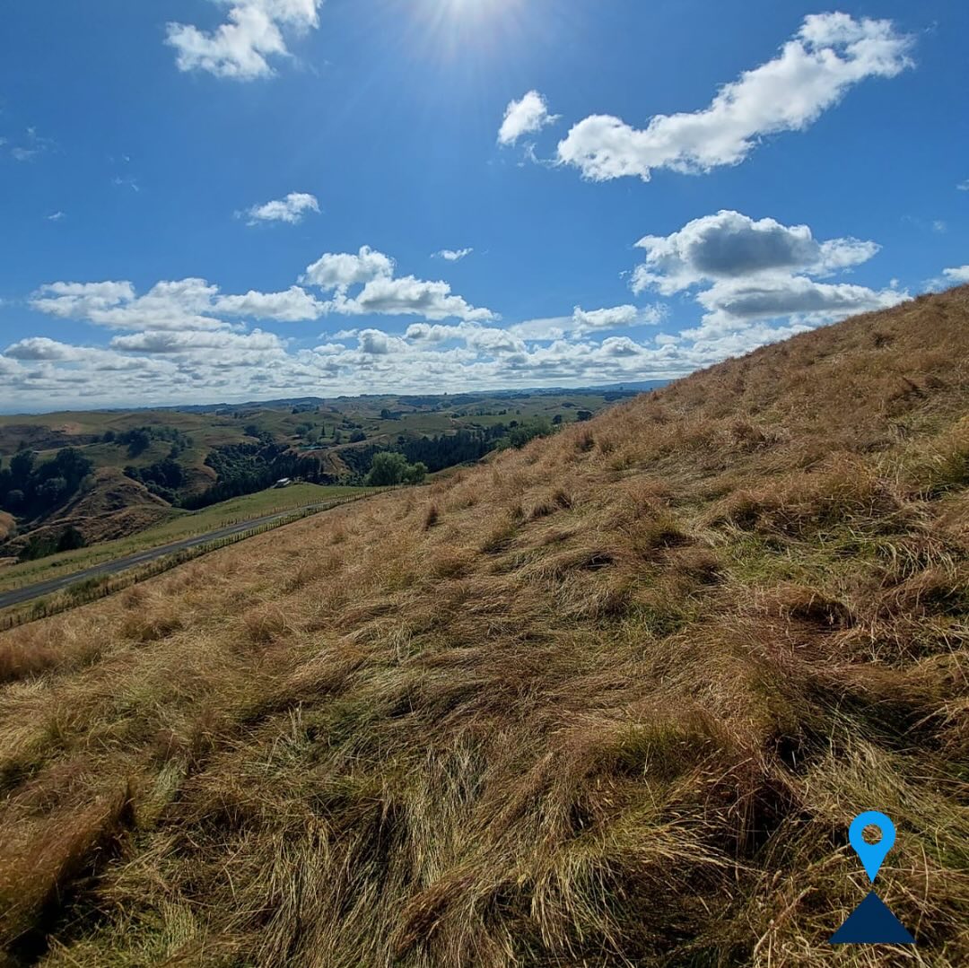 Every so often, we’re treated to some epic office views—today was one of those days! We had the pleasure of conducting Site Establishment and topos out in the beautiful Te Kuiti area for @nichollsuttingercivil. Can’t beat this office vibe!
📸 Johan - Field Survey Supervisor
#landsurvey #surveyingnz #civilnz #geomaxpositioning #buildmaxnz