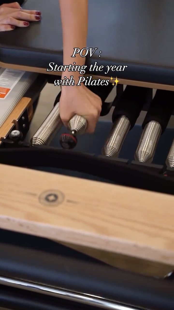 The year of finding strength and grace within💪🏻😇 #reformwithforte #mindfulmovement