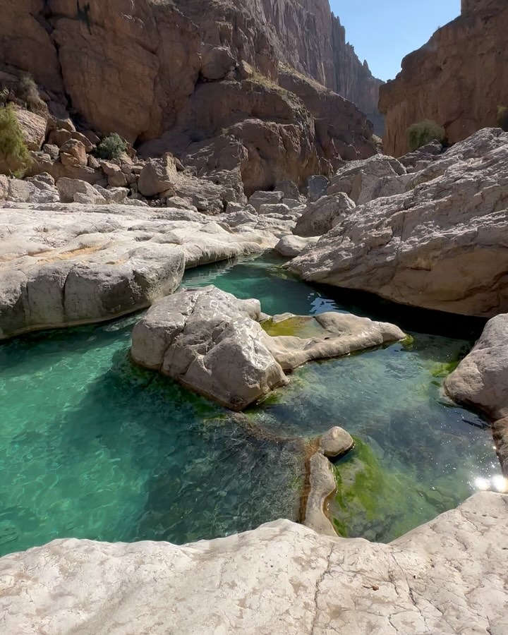 Unsere Highlight-Wadis im Oman: Wadi Hawer & Wadi Dham #highlights #oman #wadihawer #wadidham #wadioman