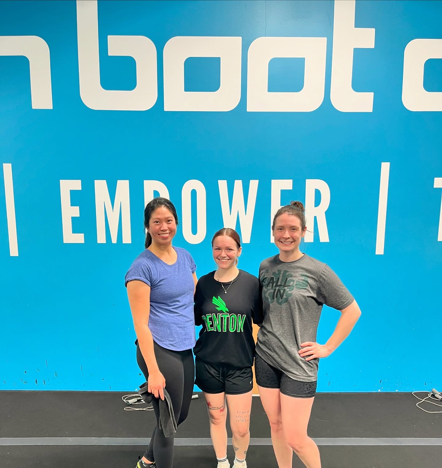 Shout out to these girls Emma and Jenn PTA for enduring a killer workout with PT Kendall at Burn Boot Camp. Nothing like Body Weight Conditioning to bring your team closer together 💪🏼🔥
#bestteam #practicewhatyoupreach #allin #gobegreat #nexttimeitsrandallsturn