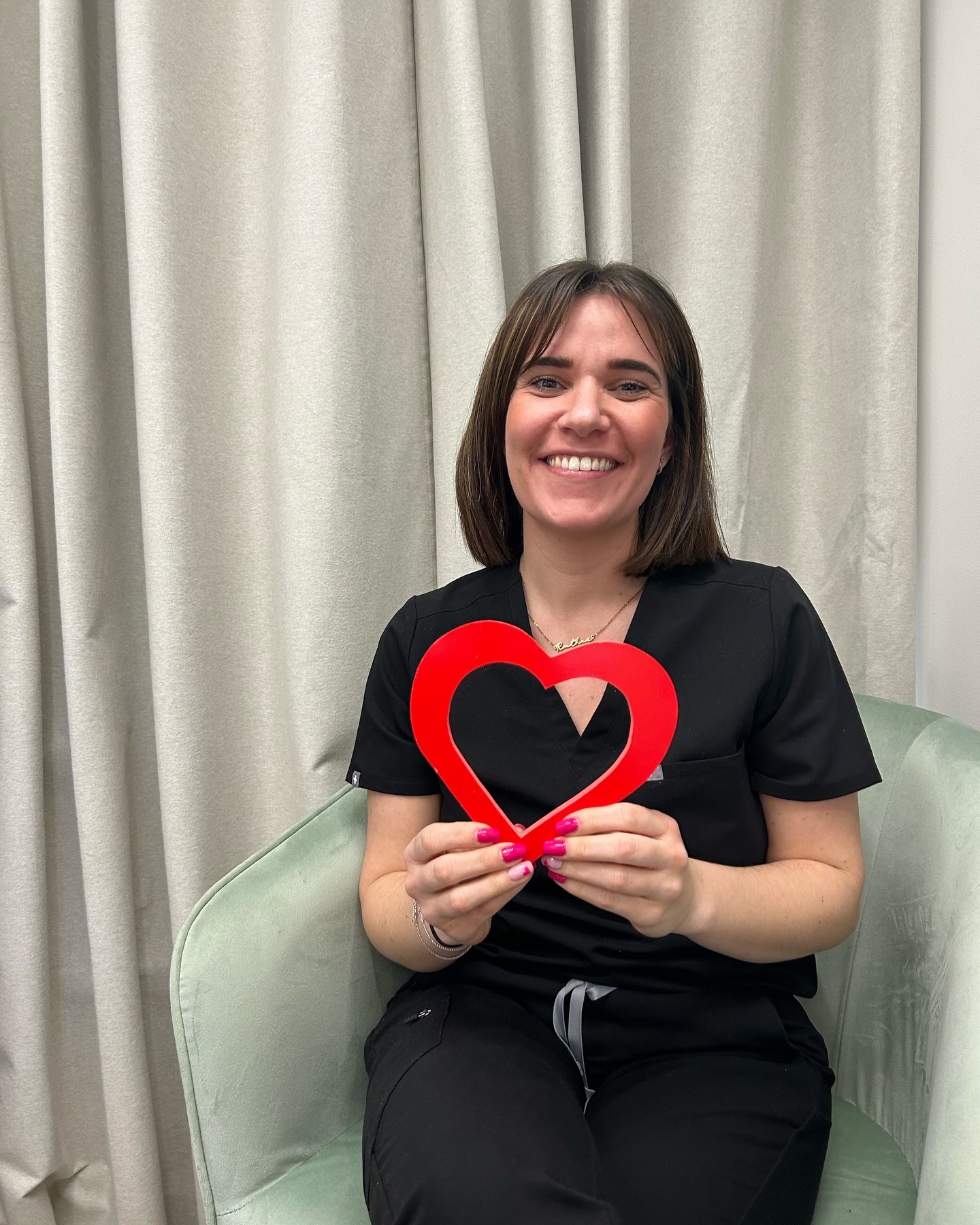 Meet Ruth 💞
“I love waxing because it’s so rewarding to see our clients leave with smooth, glowing skin and a big smile on their face. It’s not just about hair removal it’s about confidence and self care’ 🥰
This month we’re sharing the love with our referral offer
🤍Refer a friend
🤍 They book and spend over £35
🤍 You both get a free leg wax