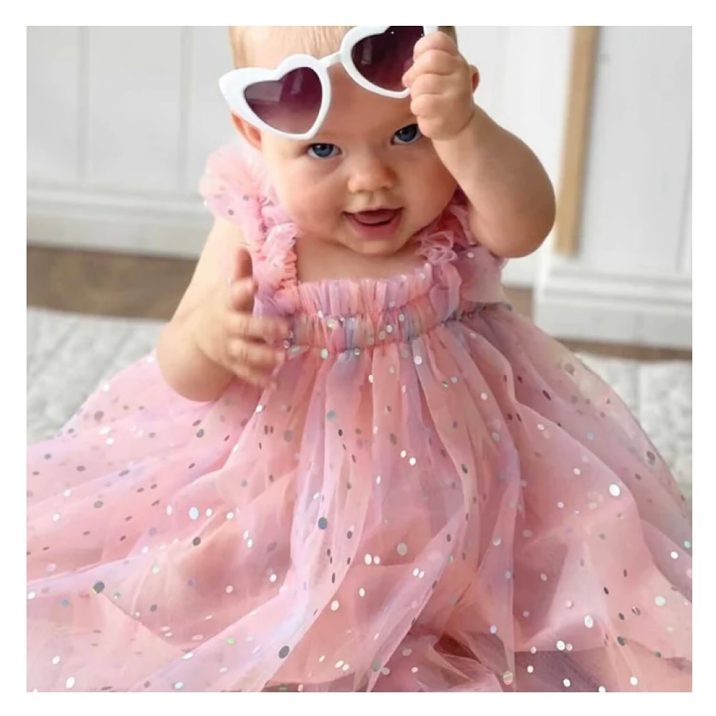 Luminere | Girls Tulle Dress featuring rainbow and dot sparkles ✨
Available in sizes 6m-5yrs