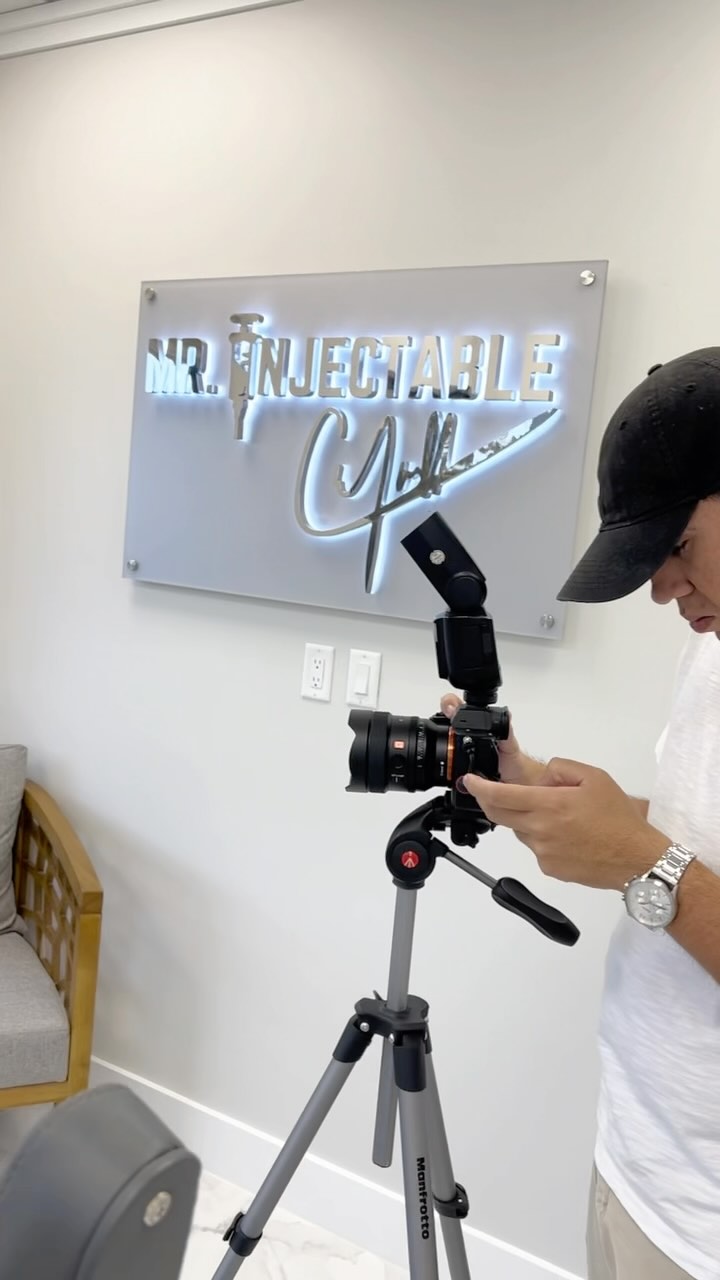 Second shoot of the day! ✨ Capturing the beauty and elegance of Jewell Medical Spa through our lens! @mrinjectable
Strategy: Branding & Website Rebrand 💻
#SpaLuxury #JewellMedicalSpa #ContentCreation