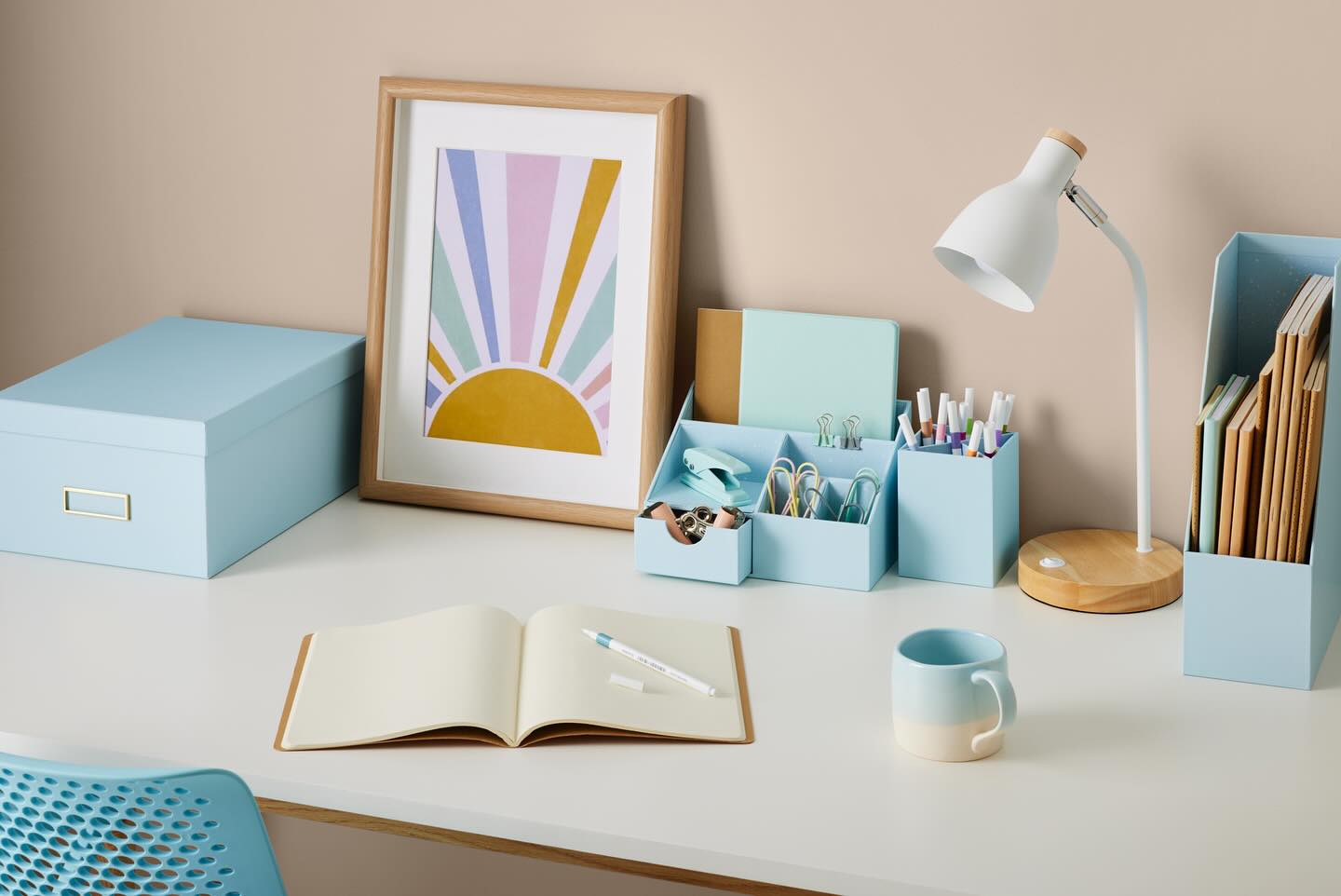 Add a touch of pastel charm | Modish pastel desk accessories