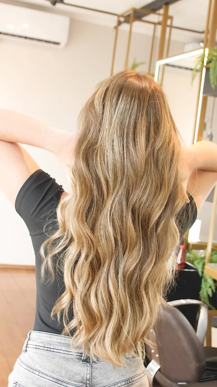 SURF GLOW ✨ por @matheus_biaggio
#loiros #loiroscampinas #mechas #mechasloiras #salaodebelezacampinas #hair #beauty