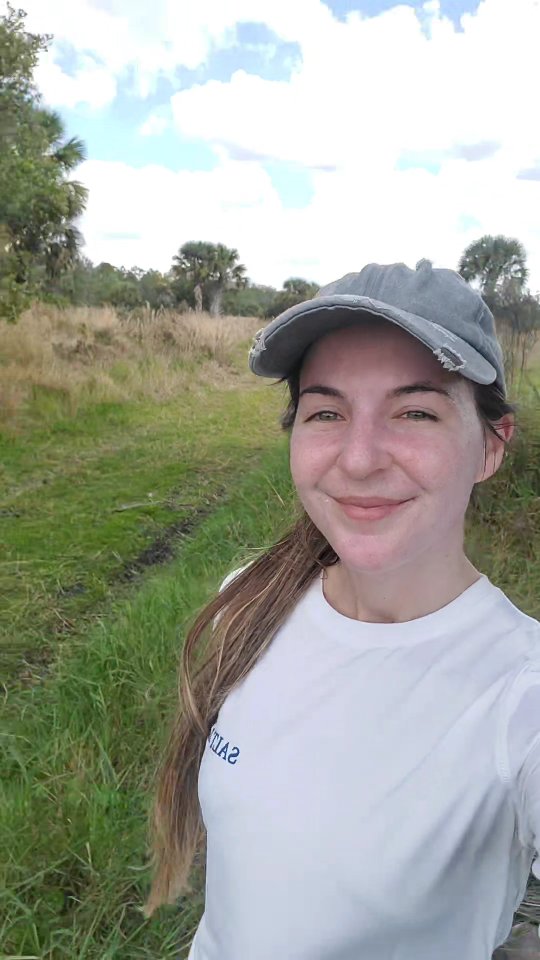 A walk in nature walks the soul back home 🌾🦋
My hubs got me out of the house for a bit today for my birthday 🥰
Recharged and ready to keep on getting these tax returns out
#nature #naturephotography #taxes #businessowner #smallbusiness #florida