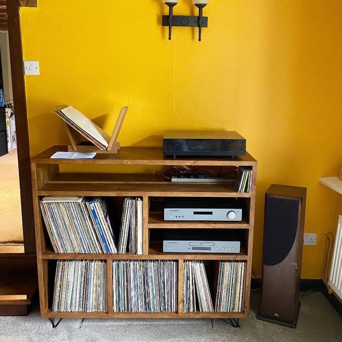 🇬🇧 Handcrafted HiFi and record storage unit made out of solid wood in Britain. Check out our full range in the bio.