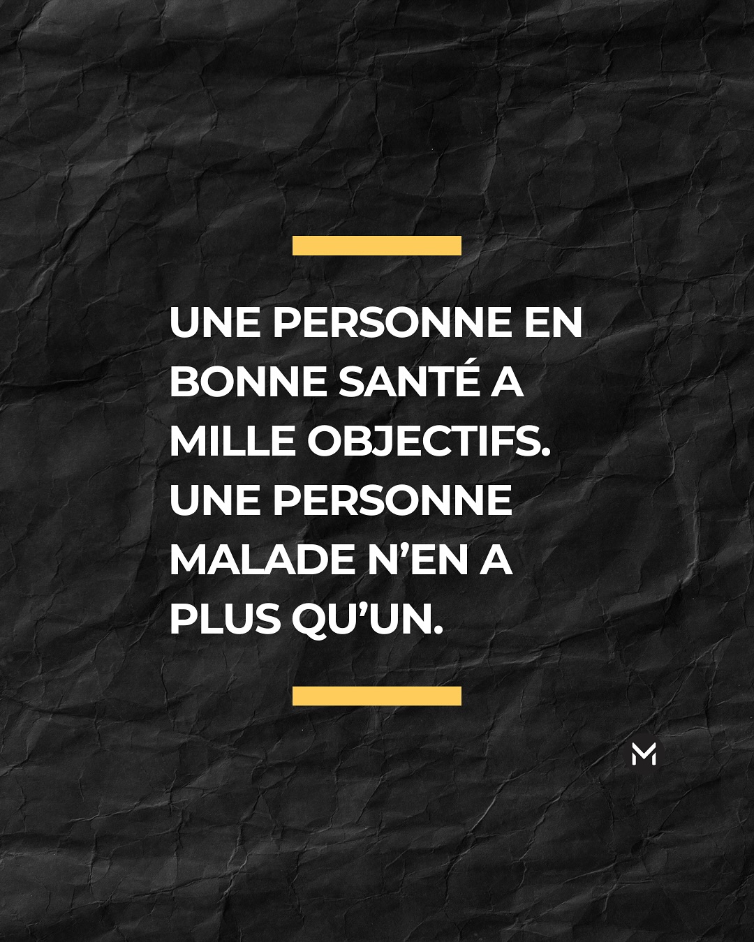 💡 Un homme en bonne santé a mille désirs. Un homme malade n’en a plus qu’un.
Quand tu es fatigué, stressé, que tu ressens de la douleur au quotidien…
➤ Tes envies deviennent floues.
➤ Ton énergie s’épuise.
➤ Ta motivation disparaît.
👉 Je l’ai vécu. Il y a quelques années, je ne pensais pas à modifier ma réalité avec la volonté… mais avec toutes sortes d’autres choses et autres addictions.
Et le plus fou ?
Malgré toutes mes connaissances, malgré tout ce que j’ai appris sur la santé physique et mentale, j’ai récemment refait cette erreur de faire passer d’autres choses avant ma santé.
Je me suis laissé manger par la pression du boulot.
Trop focalisé sur le travail, sur les responsabilités, sur le fait d’avancer coûte que coûte…
Et sans même m’en rendre compte, je me suis éloigné de mes propres fondamentaux.
Il est très facile de tomber dans des habitudes néfastes.
De se convaincre qu’on gère, qu’on tient le coup… jusqu’à ce que ça s’écroule.
J’ai compris que la santé n’est pas un luxe, c’est le socle de tout.
Si ton énergie s’effondre, ton ambition et ta discipline suivront.
🔥 C’est pourquoi je vais partager ici tout ce qui a transformé ma vie.
Des stratégies simples, efficaces et applicables même avec un agenda chargé.
💬 Dis-moi en commentaire :
➤ As-tu déjà ressenti cette fatigue qui te bloque ?
➤ Quelle est ta plus grande difficulté en ce moment ?
📌 Je vais en parler plus en détail en posts et en stories prochainement. Reste connecté.
#BeMoreHuman #SantéOptimale #Discipline #Énergie #ClartéMentale #Performance #LifeChanging
