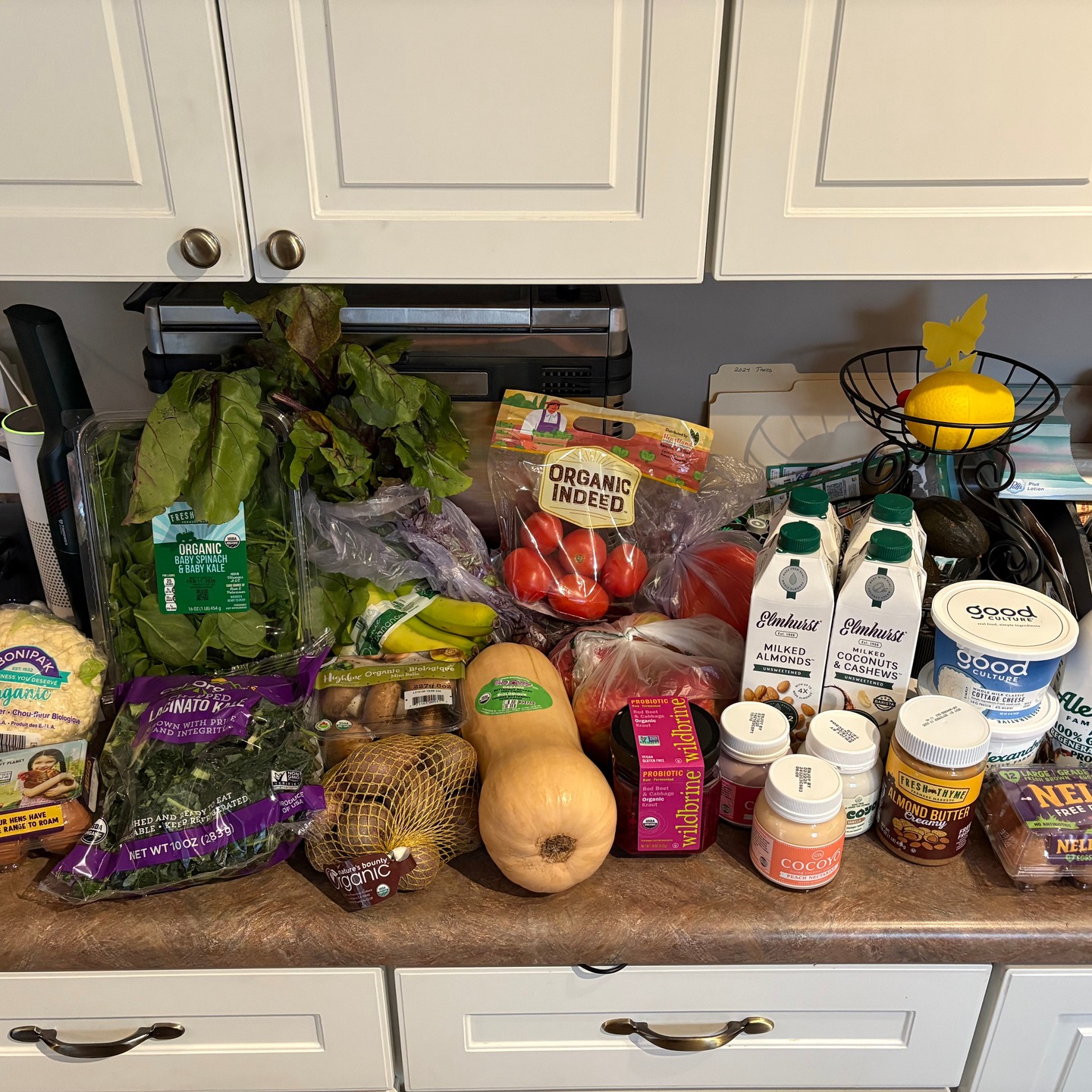 When you have your health, you have everything.
In my most recent grocery trip, it was so gratifying to fill my cart with all of the foods that are helping me feel my best (minus the inability to buy pasture raised eggs this trip since they were out of stock).
Investing in quality food is worth every penny. Feed your microbiome, reduce cravings, start feeling your best.