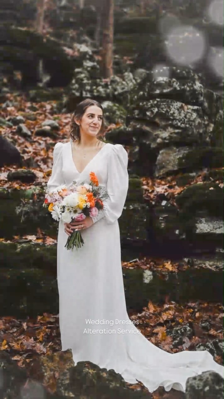 Creating the perfect silhouette for your Wedding Dress!
❤️
For more information about our Wedding Dress Design Service.
Visit our website:
www.sofiapainchault.com
Our Bridal and Boutique
3960 Old Jefferson Rd, Athens, GA 30607
❤️
#dress #dresses #weddingdress #wedding #sofiapainchault #bride #bridal