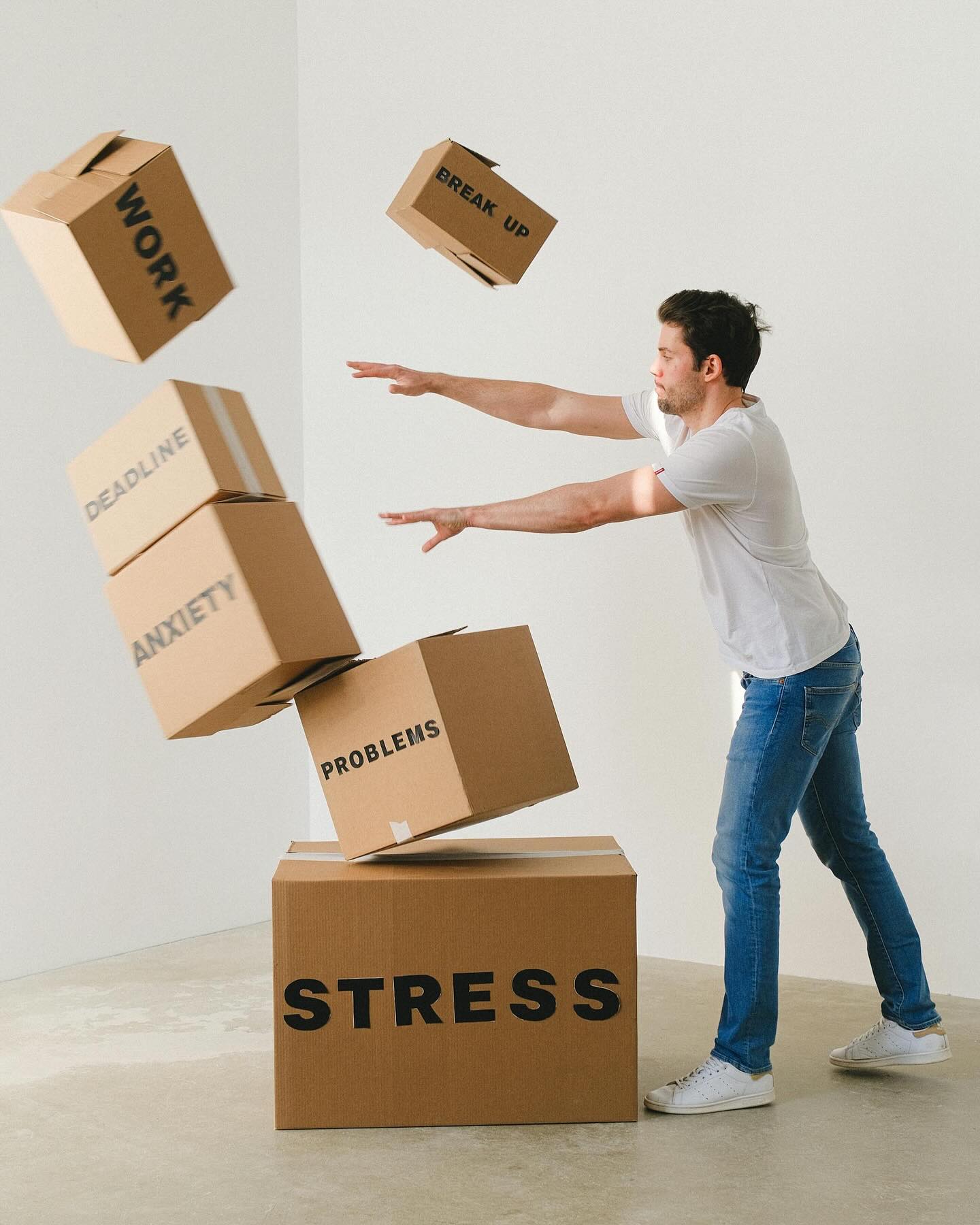 Stress is more than just a mental burdenāit affects your entire body. While some stress is normal, chronic stress can take a serious toll on your health.
ā” Brain & Mood: Increased anxiety, irritability, and difficulty concentrating.
ā¤ļø Heart: Higher blood pressure and increased risk of heart disease.
š½ Digestion: Upset stomach, nausea, or changes in appetite.
šŖ Muscles & Joints: Tension, aches, and headaches.
š Sleep: Insomnia or restless sleep patterns.
š¦ Immune System: Lower resistance to illness and longer recovery times.
š” Managing Stress:
āļø Practice mindfulness & deep breathing
āļø Exercise regularly
āļø Prioritize sleep & healthy nutrition
āļø Seek professional support when needed
At Evolve Psychiatry and Wellness, we help you manage stress before it impacts your health. Youāre not aloneāreach out today!
š (312) 574-3114
š§ info@evolvepsychservices.com
š evolvepsychservices.com
#MentalHealthMatters #StressAwareness #EvolvePsych #Wellness