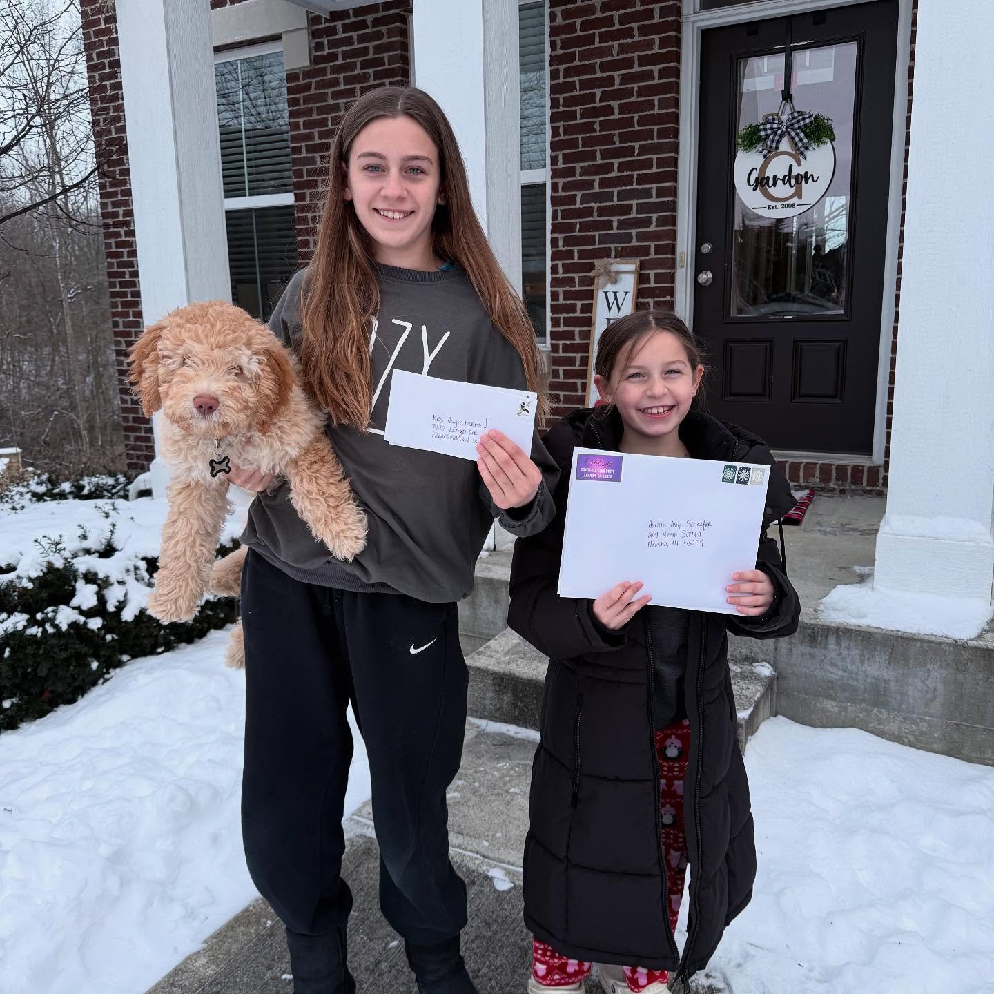 GG’s Love 💜 Letters are ON THE WAY!
Snow ❄️ Storms Won’t Stop Us from Celebrating Love & Supporting @dementiaorg 💜
Cards Still Available! Send One to Someone You Love…TODAY! 💜💜💜 (link in bio)
https://www.thecelebratecompany.com/product-page/grandma-gg-s-love-card