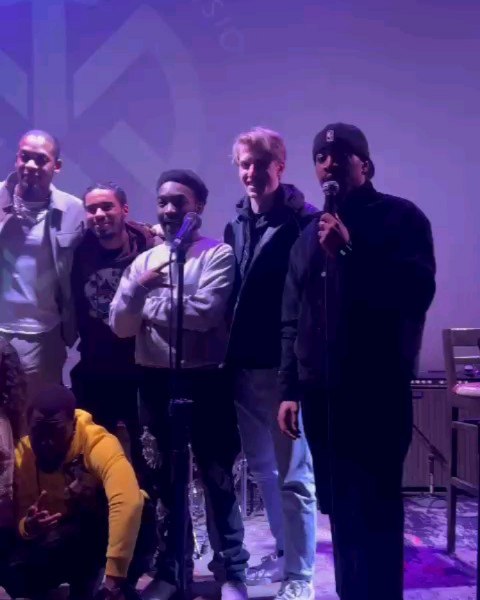 MASSIVE THANK YOU to everyone who performed and came down to support and got a ticket 🥰
We are so grateful that we get to do this every month at @templeartmusic ✨😇
However we know that Tuesdays and Wednesdays can be difficult so we are expanding into Forest hill and our next show will officially be on a SATURDAY 🥳🎉 AT @lewishampolishcentre ✨💫
Stay tuned for more clips and talent from our Valentines special ❤️
Massive S/O to our sponsors @cafe_croftonpark for the best food 🥞🧇🍳🥓🍪🤤
TICKET LINK TO OUR NEXT SHOW IS I THE BIO!
🎫 🎟️
