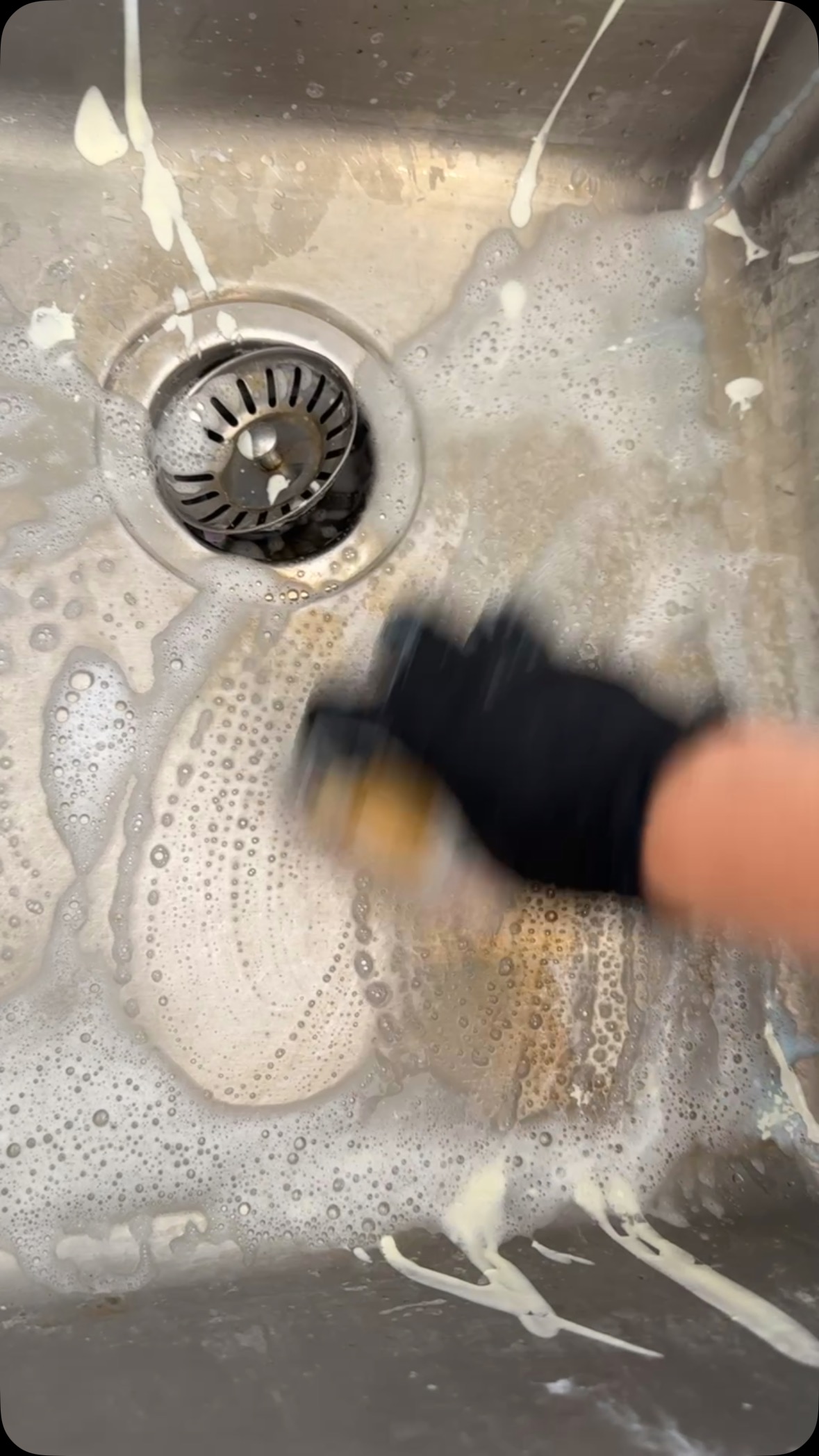 From grime to shine! ✨ Watch this sink get a deep clean with A Better Place. Because every detail matters! #SpotlessClean #cleaning