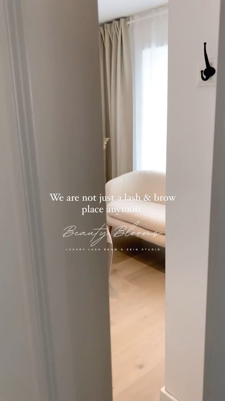 We are now also a skin care studio!
Where results meets relaxation. ✨
Did you also know you can save 14% for the month of February. Follow the link in bio and click to book your facial appointment 🤍
#pregnancyfacialglow #glassfacial #facialcare #facial #beautybloomstudio #steinbachlashes #lashextensions #lashsalonsteinbach #brows #dermaplaningfacial #dermaplaningpro #beautybloomstudio #steinbachlashes #lashextensions #classiclashes #volumelashes #hybridlashes #lashlift #browshaping