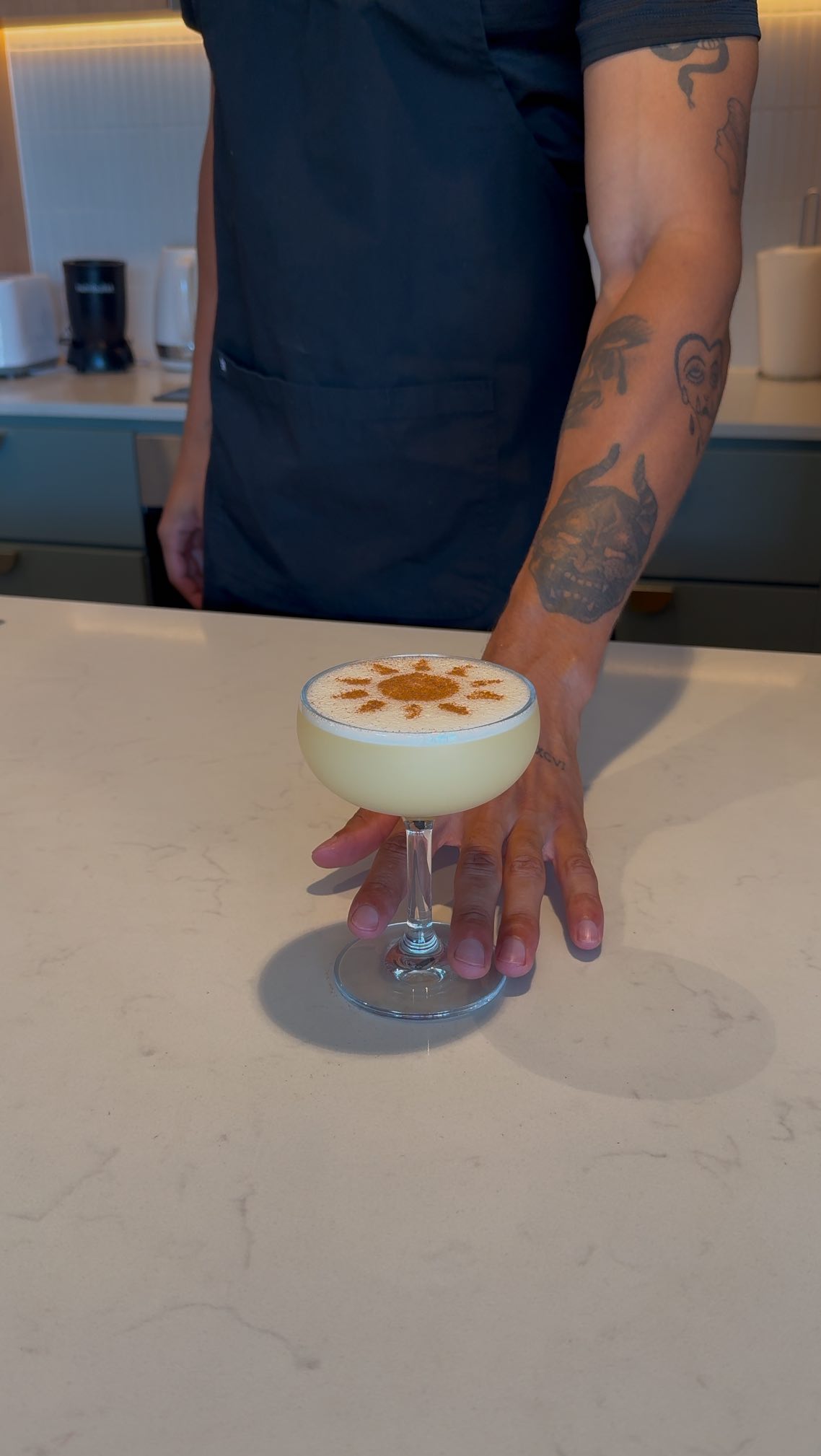 POV: You’re trying to save the last drop of summer 🍸☀️
30ml vanilla vodka, 15ml passionfruit liqueur, 15ml lemon juice, 10ml vanilla syrup, and 30ml pineapple juice 🥂
Perfect for outdoor parties… because spilled drinks are a crime against fun. 😎🍹
#SaveTheCocktails #PornstarMartiniVibes #PartySeason #SipSipHooray #cocktails #cocktailsofinstagram