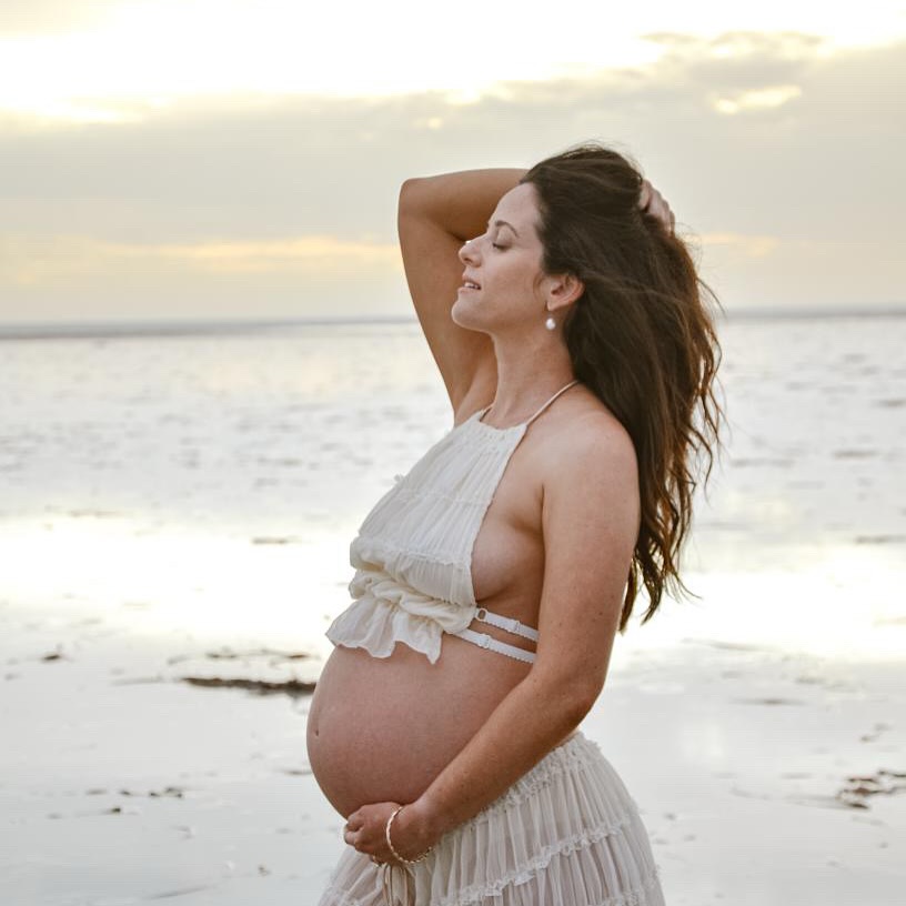From bride to bump 🤰 Trust that your pearls won’t end up in the back of the cupboard post ceremony… 🤍
#weddingsaustralia #australianweddings #weddingsofsydney #sydneyweddings #melbourneweddings #brisbaneweddings #adelaideweddings #perthweddings #southcoastweddings #southernhighlandsweddings #sydneybride #melbournebride #weddingseason #weddinginspo #onefineday #weddingjewellery #bridaljewellery #bridesmaidsjewellery
#buyfromthebush #handmadeinaustralia #southernhighlandweddings #bridalearrings #countryliving #coastalweddings #southcoastweddings #weddingideas #ruralweddings