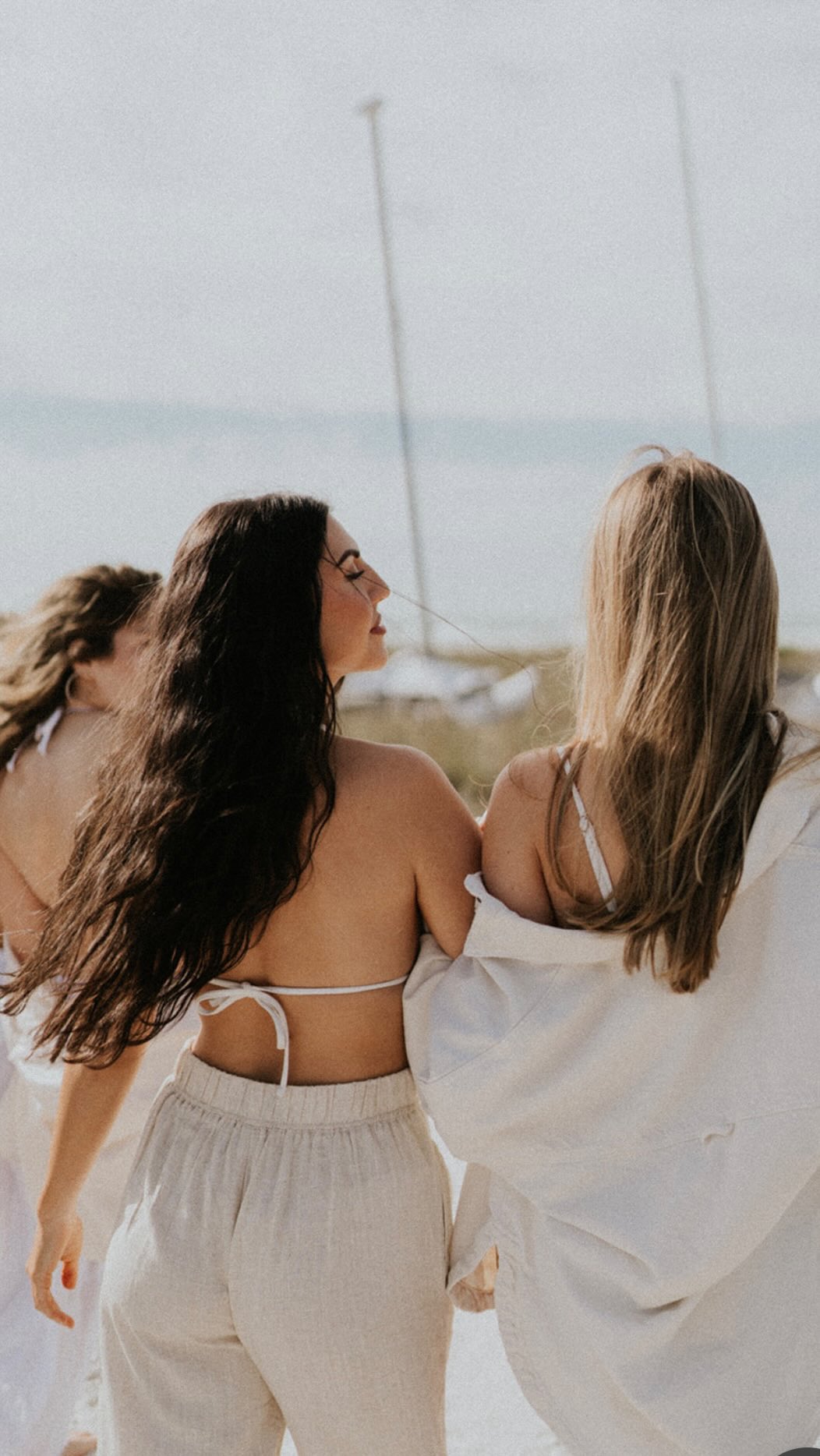 Welcome to our oasis 🌴☀️🧖🏼♀️
You can always expect to have the most relaxing and chill vibes from the second you walk into our front door, and of course leaving looking and feeling your absolute best!
Let’s face it, Men will never get it 😚