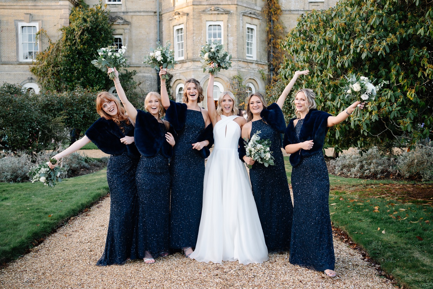 ✨ Here’s to strong women. May we know them, may we be them, may we celebrate them!✨
International Women’s Day is about honouring the beauty, strength and power of women supporting each other. What better way to capture that than with this incredible bridal party! From the morning moments of laughter to the unforgettable walk down the aisle, these women embody confidence, love and sisterhood.
As a bridal hair & makeup artist, I have the privilege of enhancing each bride and bridesmaid’s natural beauty, but true radiance comes from within. Today, let’s celebrate the women who lift each other up, share in our joys and make every moment magical.
Tag a woman who inspires you! ❤️✨
Assisting Mua - @makeup_by_natalie._
Hairstylist - @nipz_mua
Venue - @pylewellpark
Photography - @bon_amour_weddings
Dress - @annabridal
#internationalwomensday #empoweredwomen #bridalmakeupartistdorset #bridetribe #womansday2025