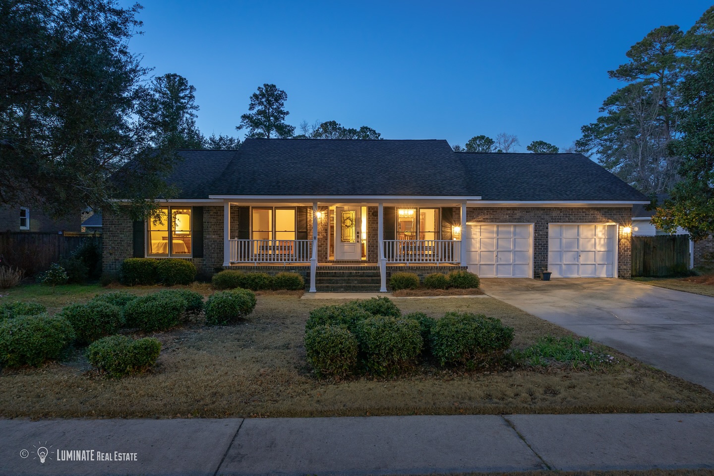 Just Listed – Classic Charm in Oak Knoll – No HOA
Looking for a well-built, thoughtfully maintained home near historic downtown Summerville? 103 Night Hawk Lane is a 3-bedroom, 2-bathroom plus bonus room home offering 1,854 sq. ft. of comfortable living on a quiet cul-de-sac with no HOA.
This brick home features a raised front porch, a vaulted living room ceiling with exposed beams and a wood-burning fireplace, and a spacious dining room with French doors leading to a well-appointed kitchen with granite countertops, stainless steel appliances, and a bright eat-in area. The primary suite is located on the main living level and includes a walk-in closet and an en-suite vanity.
The bonus room over the garage provides a versatile space for an office, playroom, or guest retreat, with access to a large walk-in attic offering excellent storage options. The huge enclosed patio (34x14 ft.) offers potential for a sunroom, and the fenced backyard provides privacy.
Located in the desirable Dorchester District 2 school zone, and close to historic downtown Summerville, this home is convenient to shopping, dining, and the Berlin G. Myers Parkway.
Want more info? See it in person? DM us, comment below, or check our link in bio.