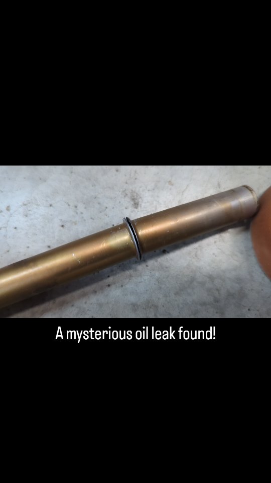Found this oil leak on IO-550. Couldn't tell until we pulled it apart!