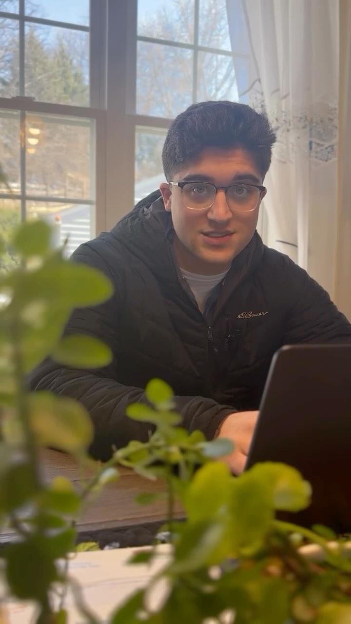 We’re all waiting for something—whether it’s your overnight Amazon package or an incredible opportunity to grow your faith this summer! Henry’s been waiting for YOU to sign up for Purpose (June 6-8)! Don’t miss out on amazing speakers, breakout sessions, and a community of young adults ready to grow together.
Tag a friend and get signed up today! Link is in our bio! #PurposeConference #FaithInAction #YoungAdults #GrowTogether #FaithJourney #SummerWithPurpose #WaitingWithExpectation
