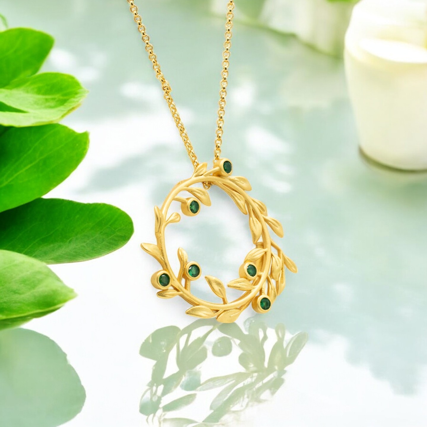 Looking for an all-occasion pendant? Here is your solutions!
#voltaferre #jewelry #handmadejewelry #fashion #pendant