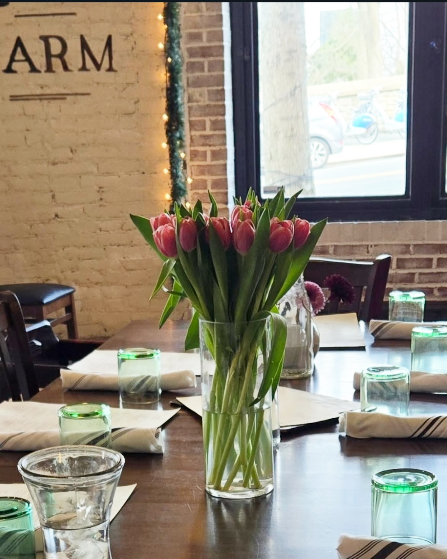 “Blossom by blossom, the spring begins.” 🌺 🌸 can’t wait to see you @theinwoodfarm !!
Sun-Wed 7a-10p | Th-Sa 7a-11p
🥂 Happy Hour M-F 3p-7p
🍳 Brunch Sa & Su 10a-4p
🍔 Lunch M-F 11a-3p
🥐 Fresh Pastries
🥞 Pancakes Daily
🐾 Pup Friendly
#lunchnyc #dinnerfortwo❤️ #happyhour #datenight #brunchnyc