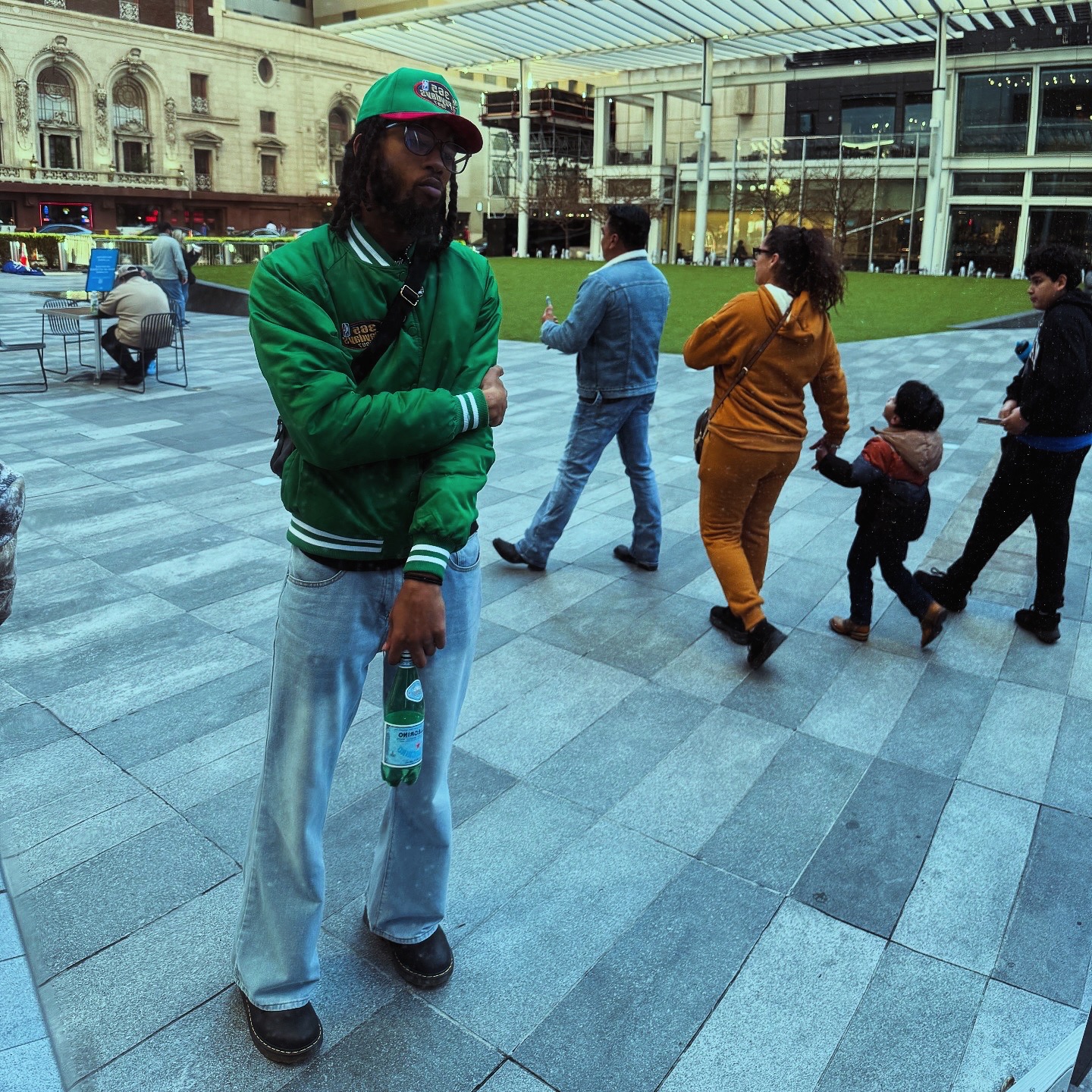 visit the online shop🪡🔥
✨website in bio✨
@365paydaysapparel 🧳🧵