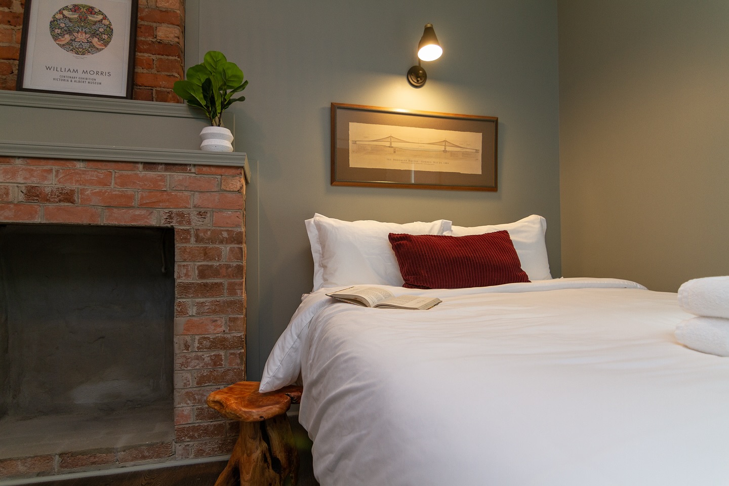 Swipe to the end to see the BEFORE you wouldn’t believe if we didn’t come with receipts
Transforming old homes is our jam.
Raleigh Reborn can help you find, purchase, design, renovate, and decorate your dream home. We are a licensed Realtor and General Contractors— and this unique combination will help you get ahead in a tough market.
Aren’t sure if we can help you and you have questions? COMMENT “Real Estate” below and let’s start a conversation.
#raleighgeneralcontractor #raleighcustomhomes #wakeforest #raleighnc #raleighrealestate