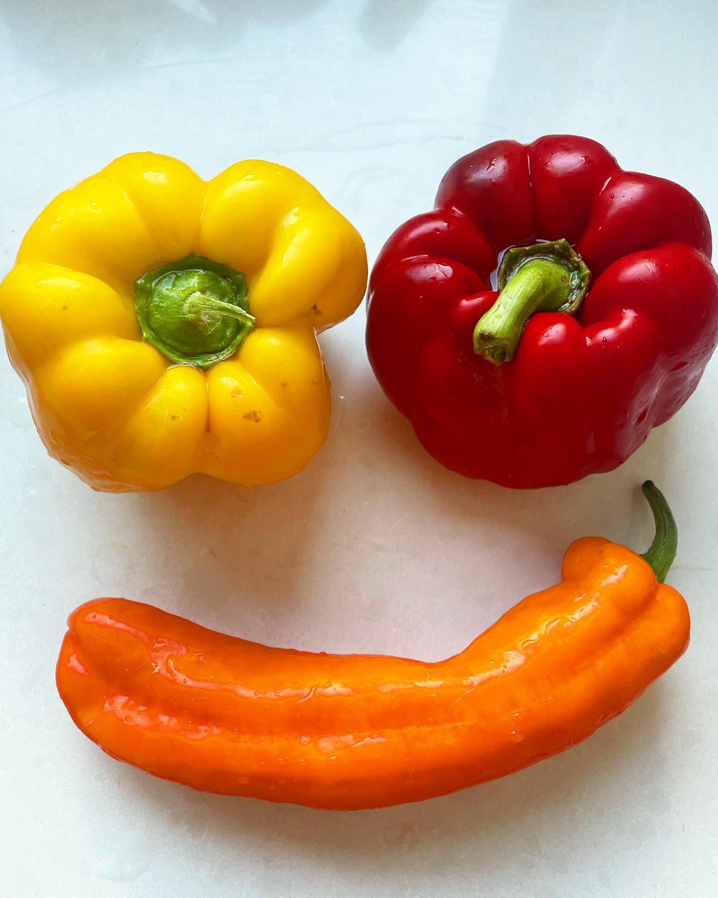 Fresh vs. Frozen Fruits and Vegetables: Which is Healthier?
Here’s what you need to know! 👇🏻
Fresh Produce
Fresh fruits and vegetables are best enjoyed when locally sourced and in season, offering excellent taste and texture. They’re perfect for salads, raw snacks, and meals that require minimal cooking. However, fresh produce should be consumed quickly, as its nutrient content can degrade over time.
Frozen Produce
Frozen fruits and veggies are picked at peak ripeness and flash-frozen to preserve their nutrients. They have a longer shelf life, reduce food waste, and are often more affordable. Frozen produce is especially helpful in recipes like soups, stews, smoothies, or casseroles, where texture isn’t as critical.
While some nutrients, like vitamin C, may be slightly reduced during freezing, frozen produce remains a good source of fiber and essential vitamins.
When choosing frozen produce, be mindful of any added salt, sauces, or seasonings, which can impact both the nutritional value and your health. Always check labels to ensure you’re picking plain options without unnecessary additives.
The good news is, both are healthy! 🙌🏻
The key is to choose what works best for your lifestyle, budget, and meal prep. Whether fresh or frozen, the most important thing is to include a variety of fruits and veggies in your diet daily 🍑🥬🌶️🥕🍌🍆🫐🍓🫑
.
.
.
.
.
#nutrition #vegetables #fruit #fresh #frozen #nutritiontips #health #healthychoices #healthyeating #eathealthyfood #eattherainbow