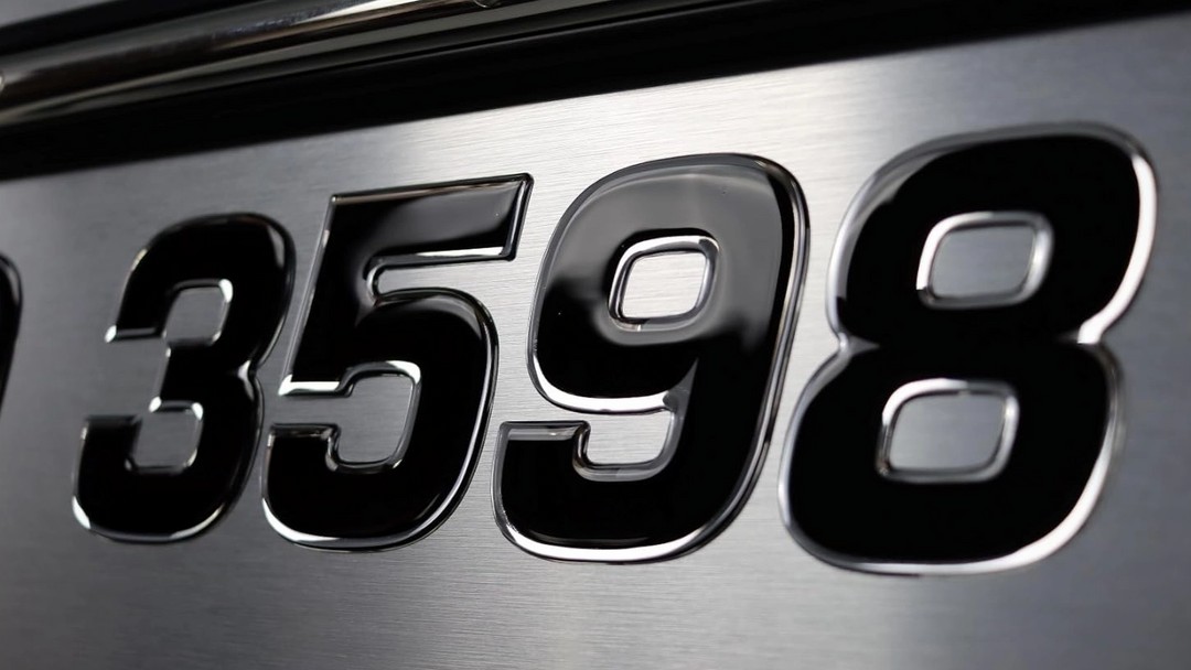 Upgrade your boat’s look with our Wake Series Domed Boat Registration Numbers! With a sleek design and durable materials, your boat will be both stylish and compliant. Ready to install right out of the box! Link in Bio #BoatRegistration #BoatLife #AdventureAwaits