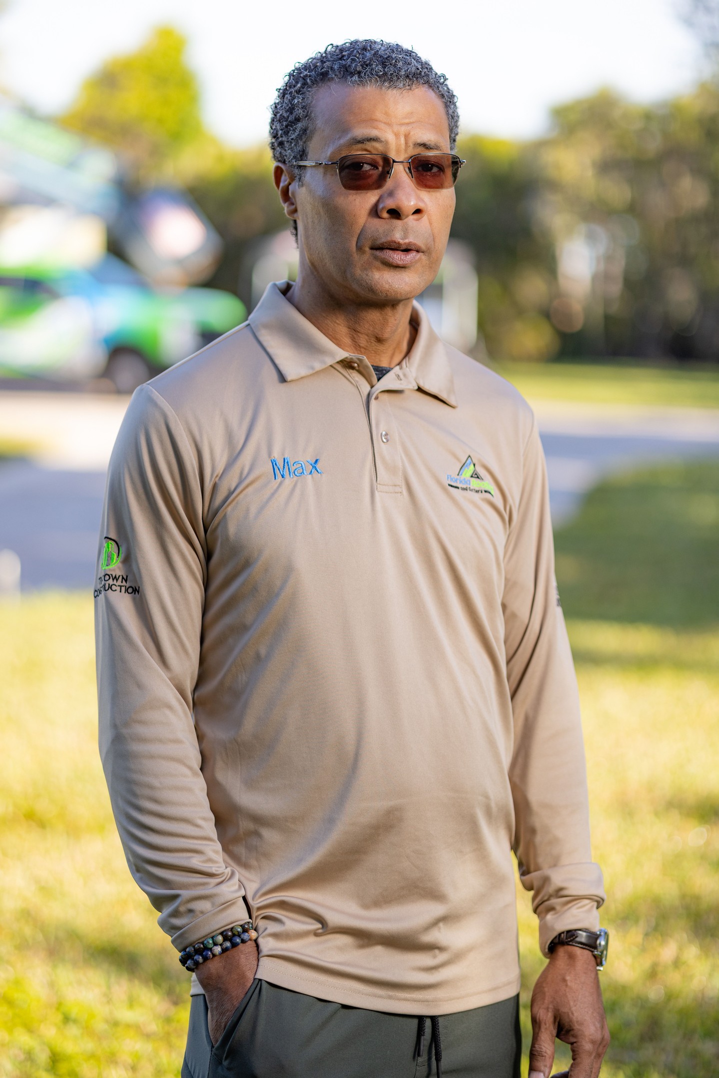 Employee Portraits showcase dynamics that make each team great! Schedule your portraits today!
#EmployeePortraits #TeamDynamics #ShowcaseYourTeam #WorkplacePhotography #ProfessionalPortraits 📸