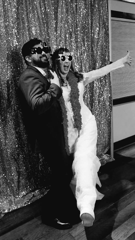 All you need is LOVE and our photo booth!
#love #photoboothsistersoregon #photobooth #weddings #fyp #photoboothoregon #eventplanners #weddingplanners #luxurybooth
Venue: @fivepinelodge
Coordination: @theindigobride
Rentals: @heirloomsandco
Hair + makeup: @the_garrison_collective
@kate_hana_artistry
Photographer: @heyitszotti
Florist: @blomstrabend
DJ: @djmandymac
Caterer + Bar service: @fivepinelodge
Dessert: @crumb_cakery
Photobooth: @adventureboxphotobooth
Wedding dress tailor: @luckyladybend