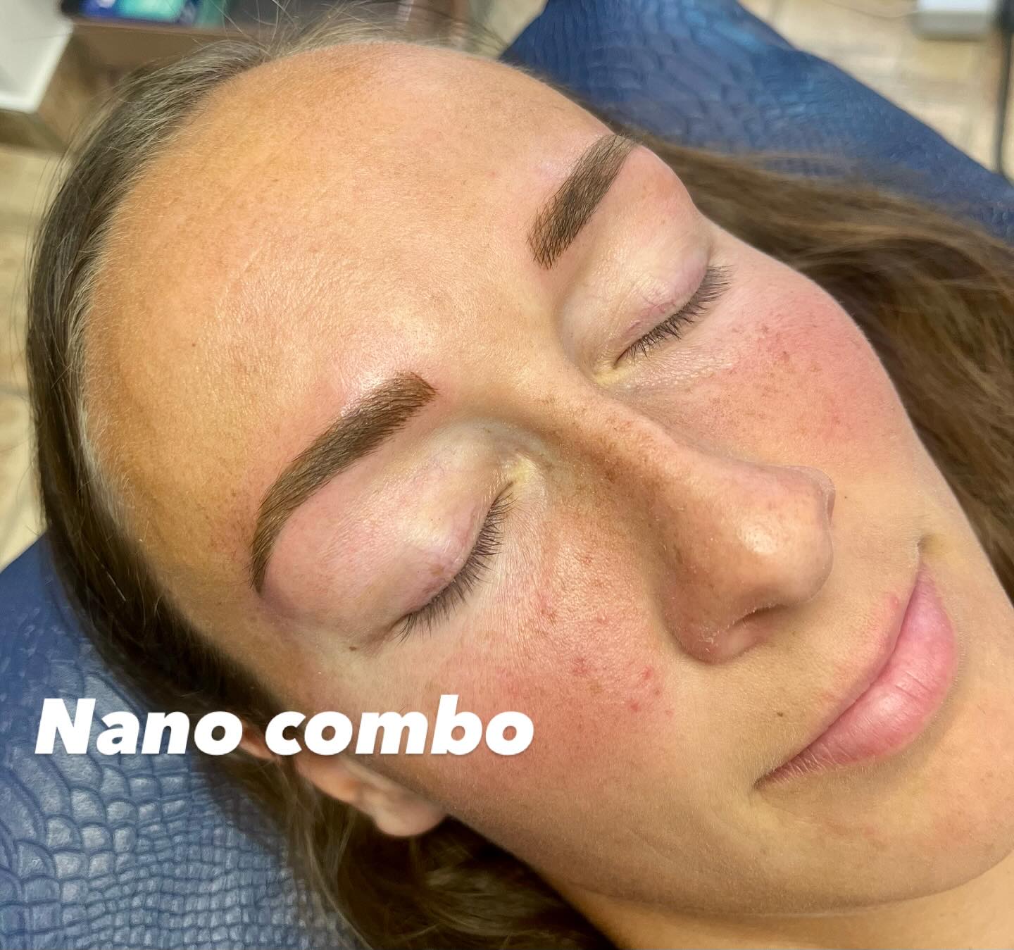 GOOOAAALLL!!! This soccer beauty came in for her color boost on those bomb brows😍